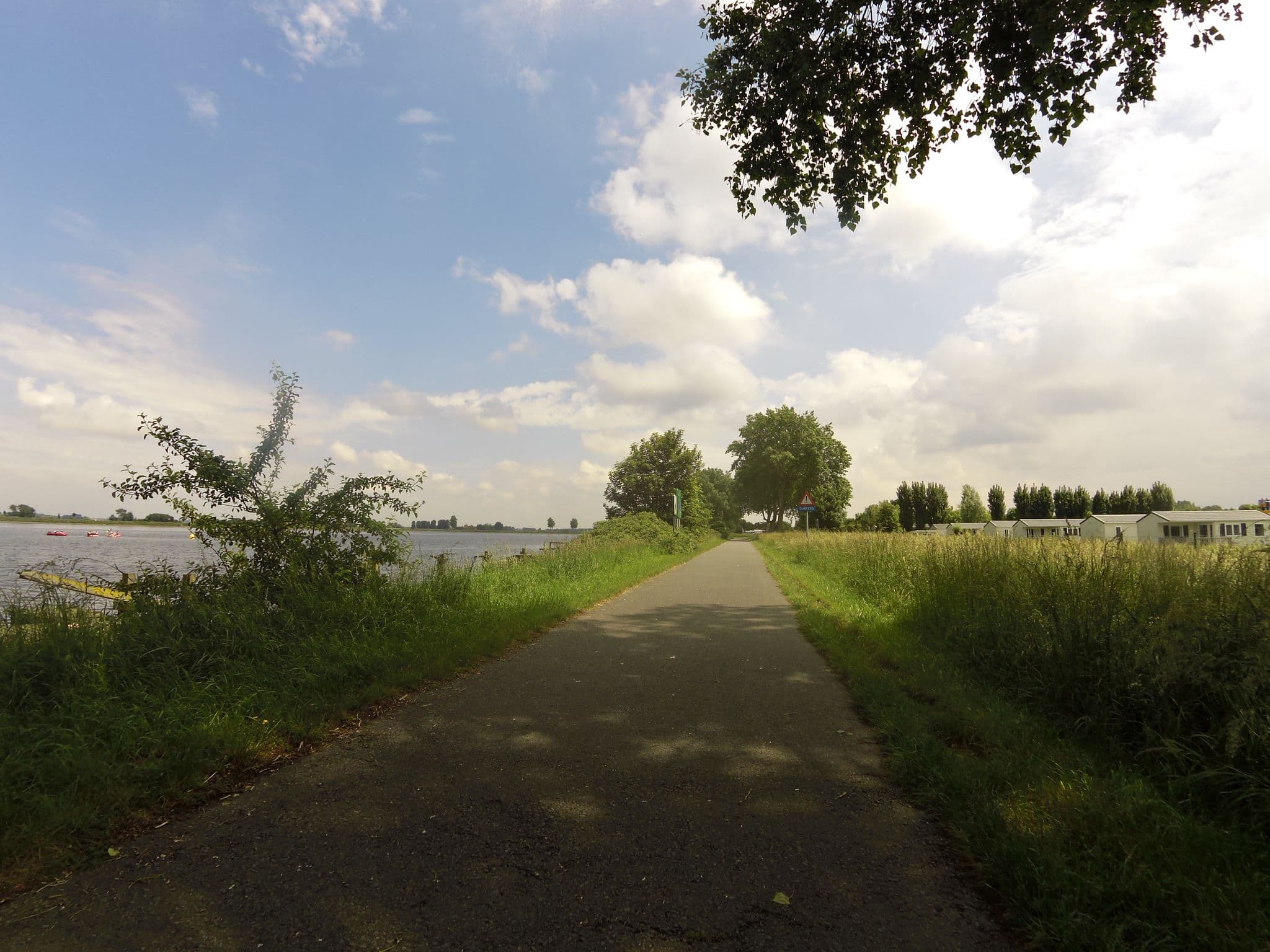 Street view near Wood Lodge, Nieuwpoort — © zors1843 (CC BY-SA · Mapillary)