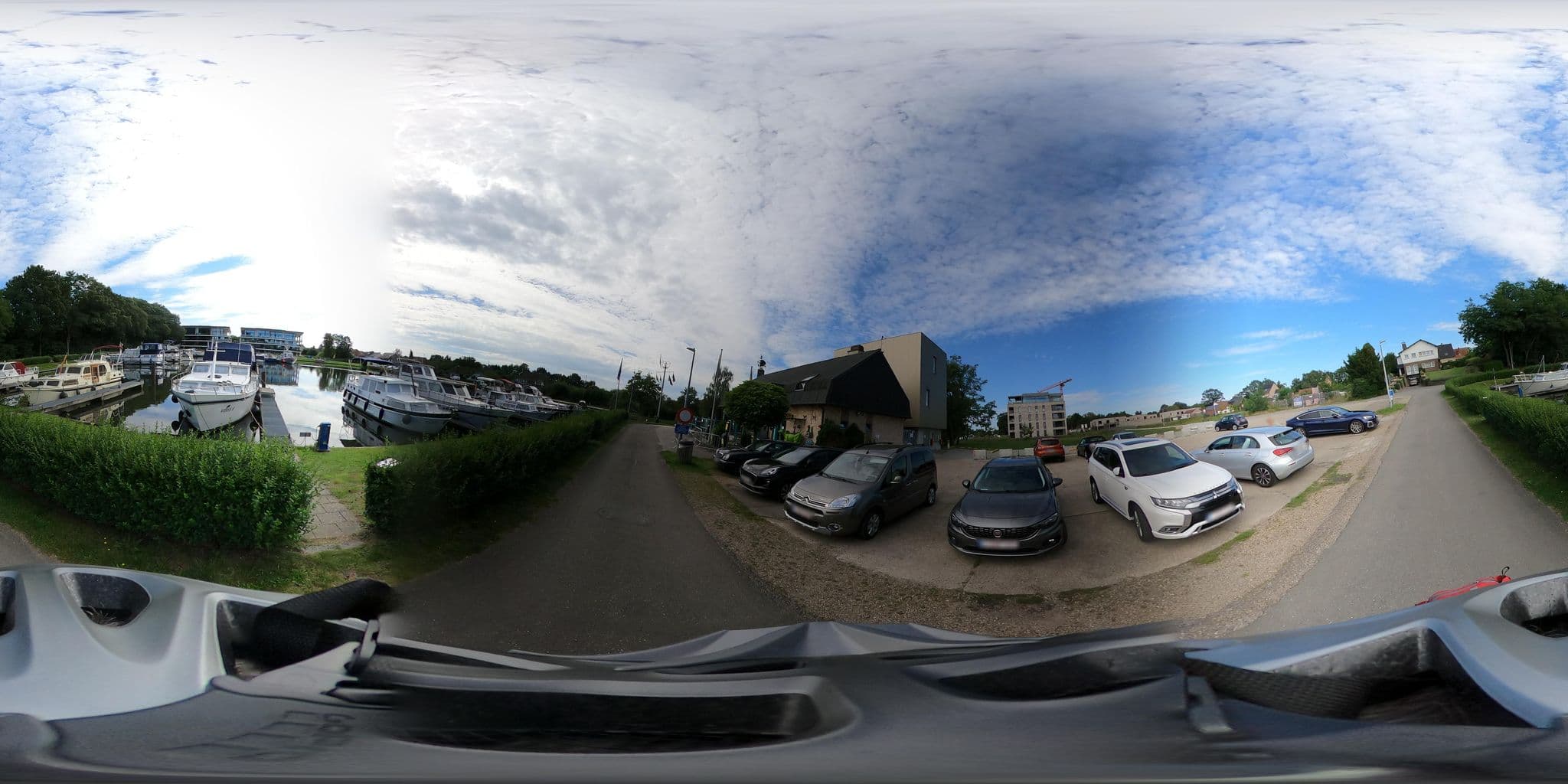 Street view near Jachthaven, Leopoldsburg — © Eebie (CC BY-SA · Mapillary)
