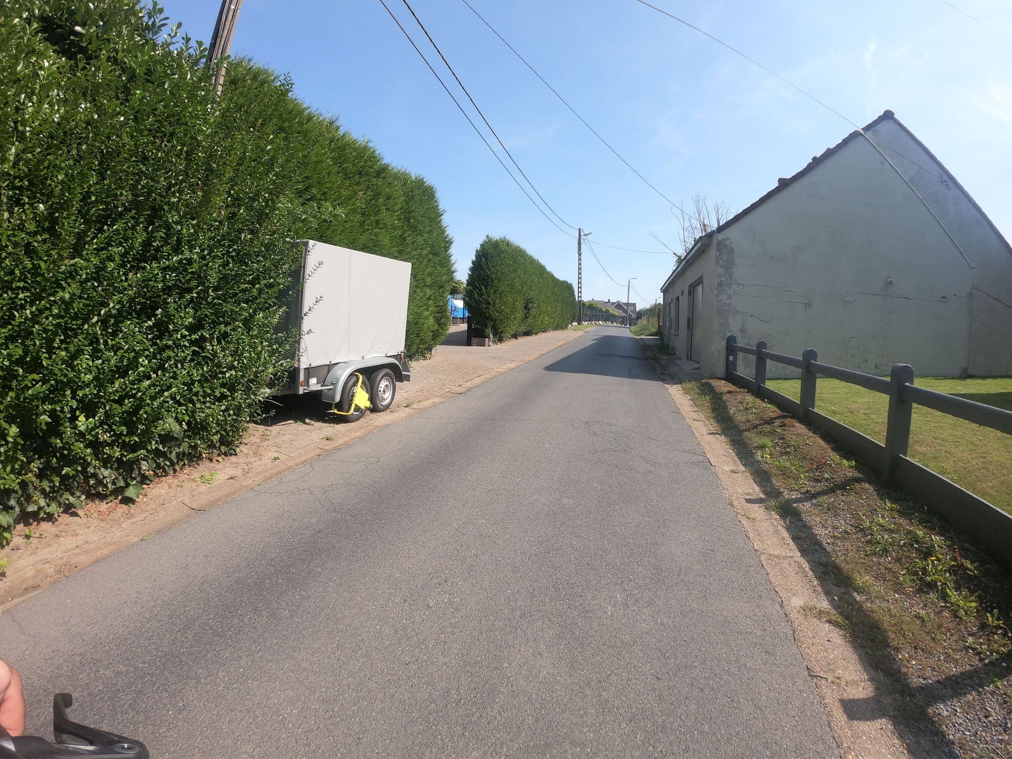 Street view near The New Fox, Hekelgem — © robnoort (CC BY-SA · Mapillary)