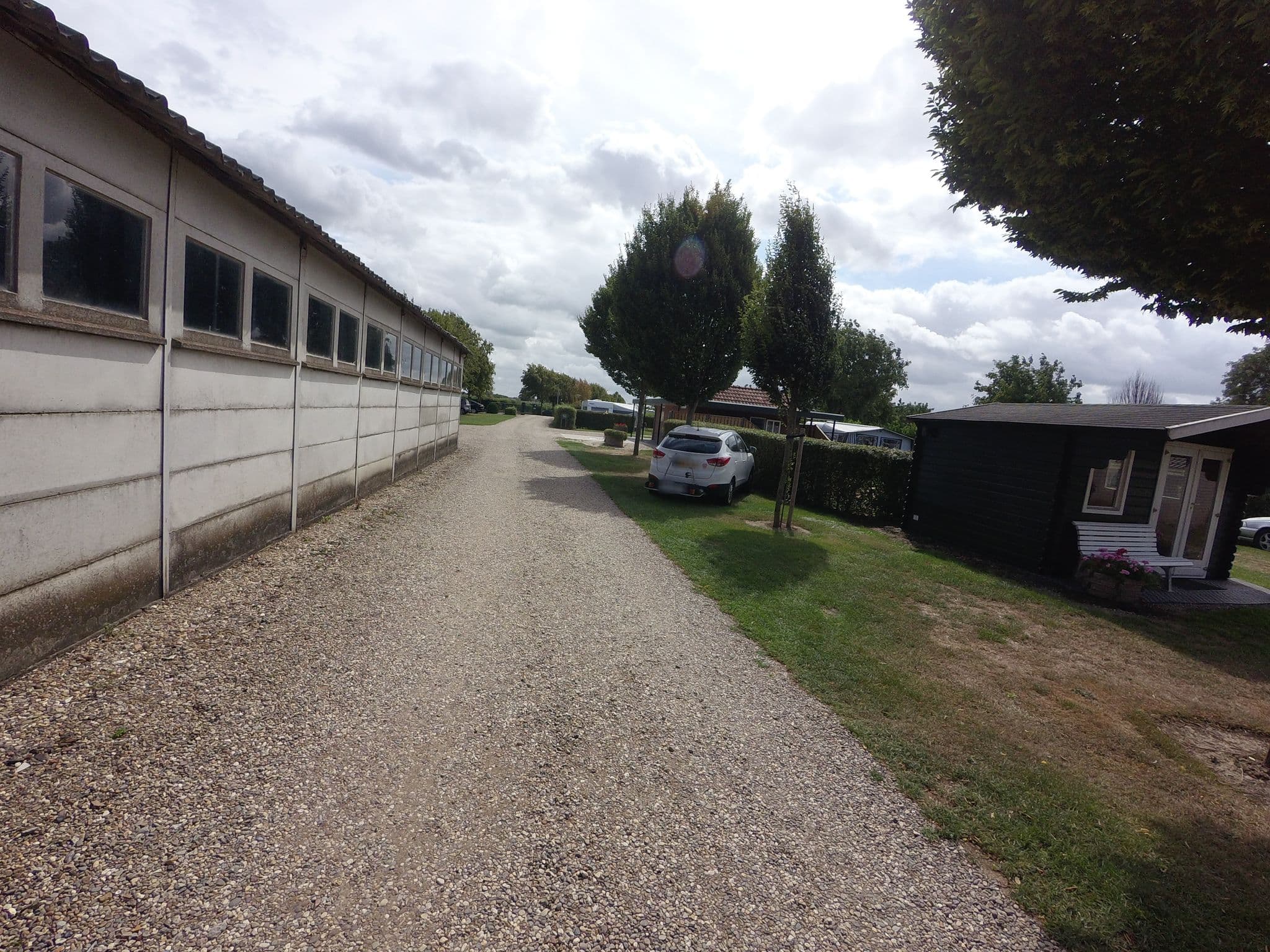 Street view near trekkershutten Maashoeve, Ophoven — © madel (CC BY-SA · Mapillary)