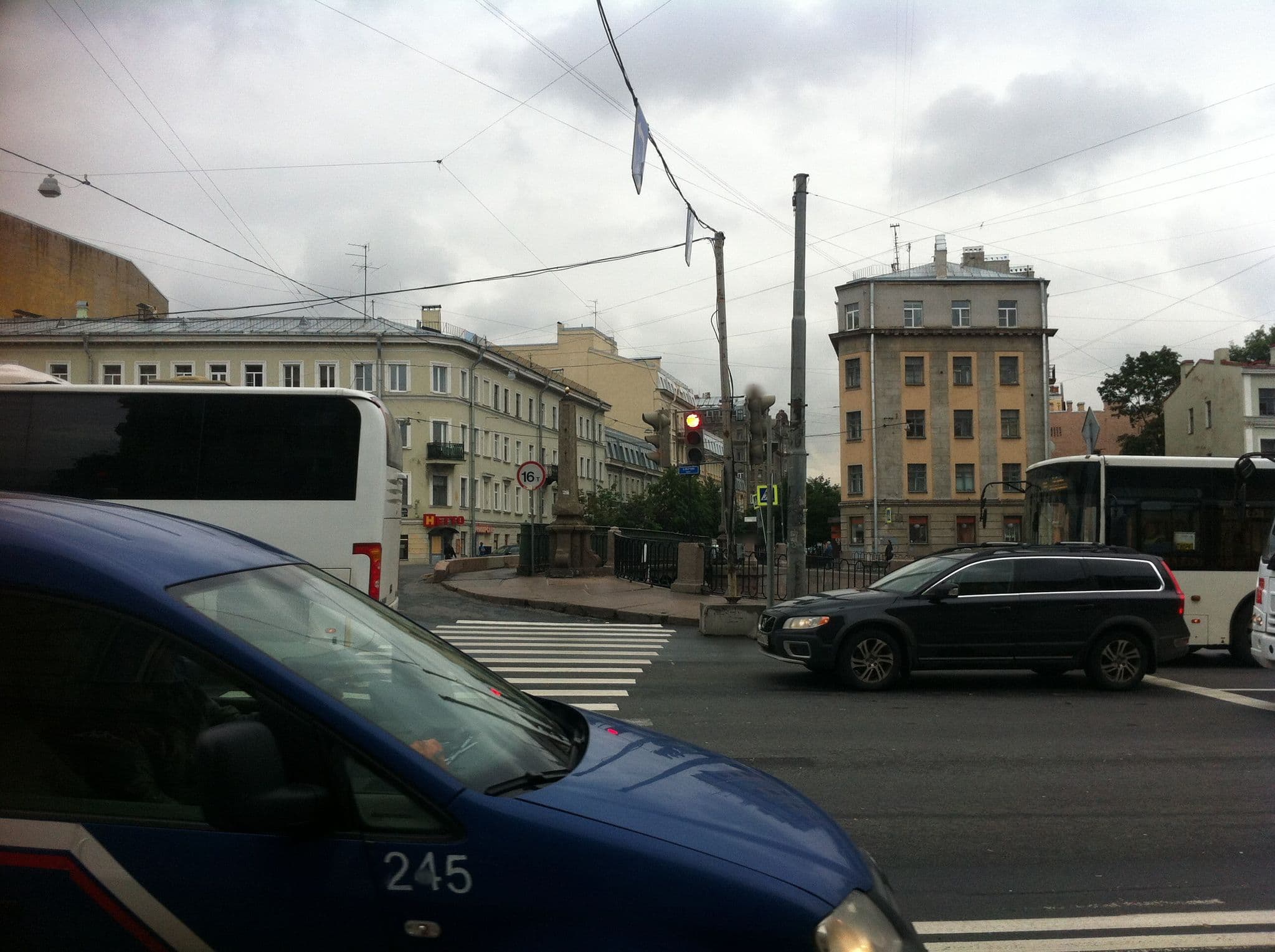 Street view near Гимназия № 95, Admiralteisky — © map228 (CC BY-SA · Mapillary)