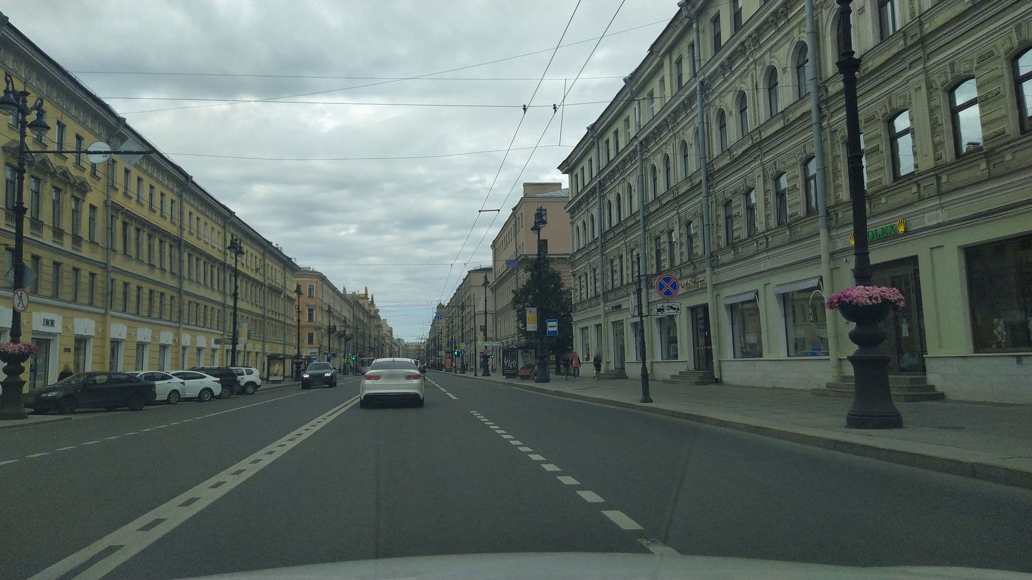 Street view near HOTEL 1880, Centralniy