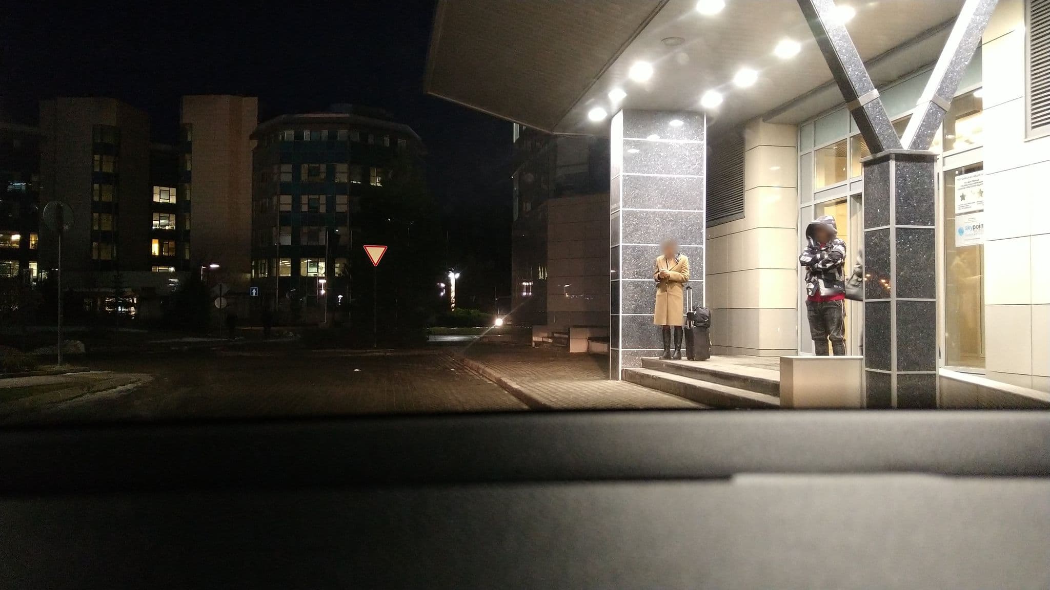 Street view near SkyPoint, Novopodrezkovo — © phoneuploader (CC BY-SA · Mapillary)