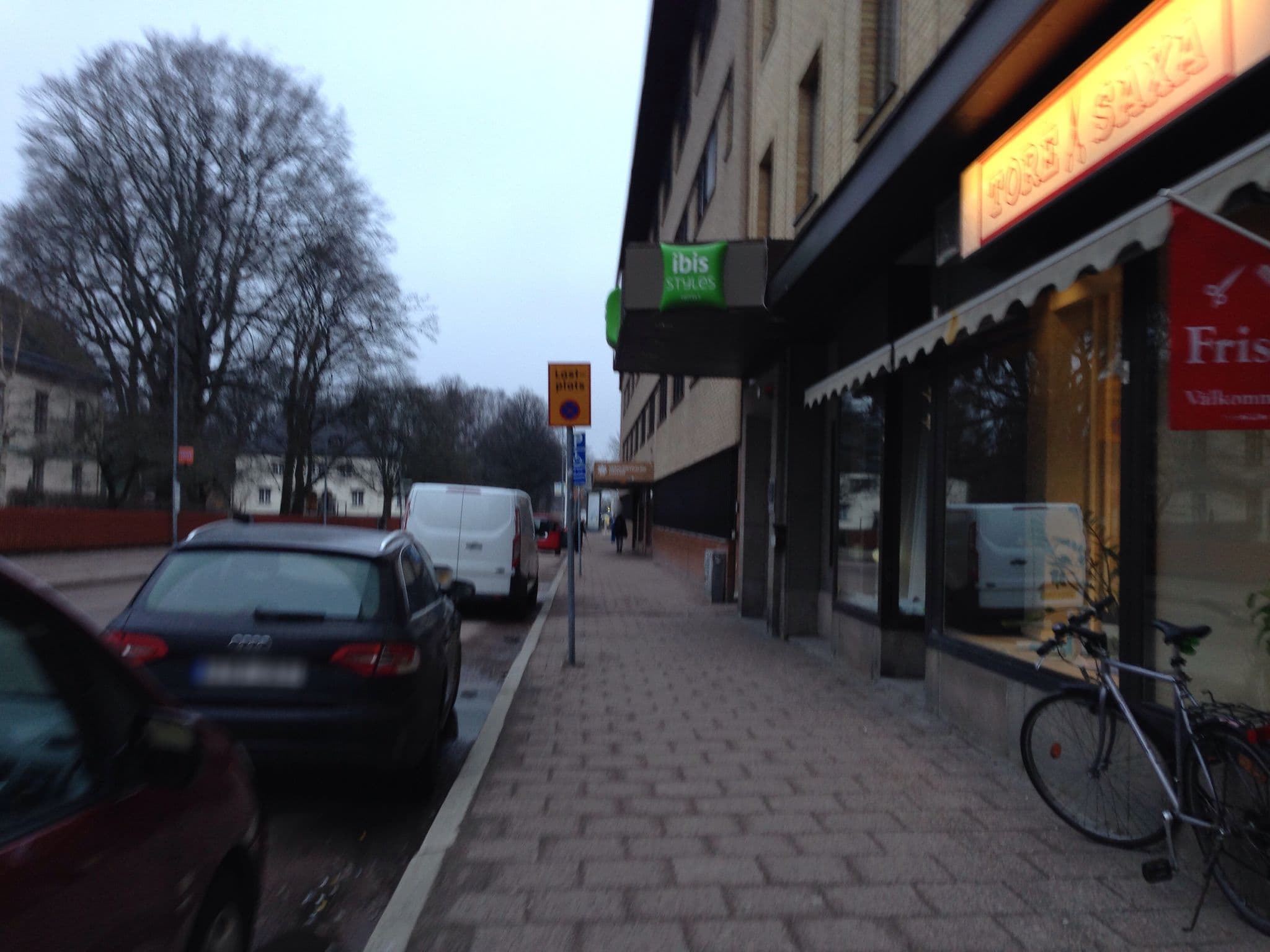 Street view near Hotel Ibis - Good Morning Karlstad City, Karlstad — © lorimar (CC BY-SA · Mapillary)