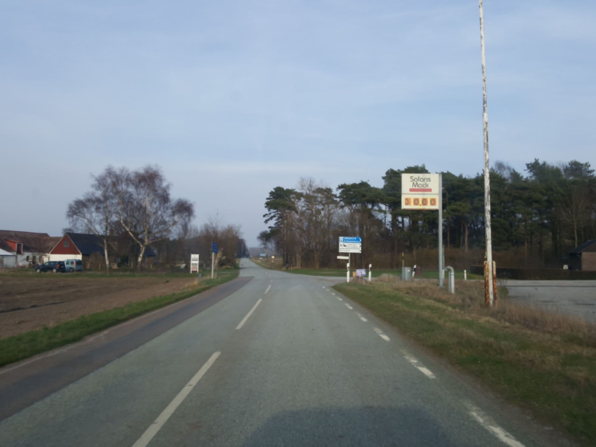 Street view near Solans Mack, Köpingebro — © mkw (CC BY-SA · Mapillary)