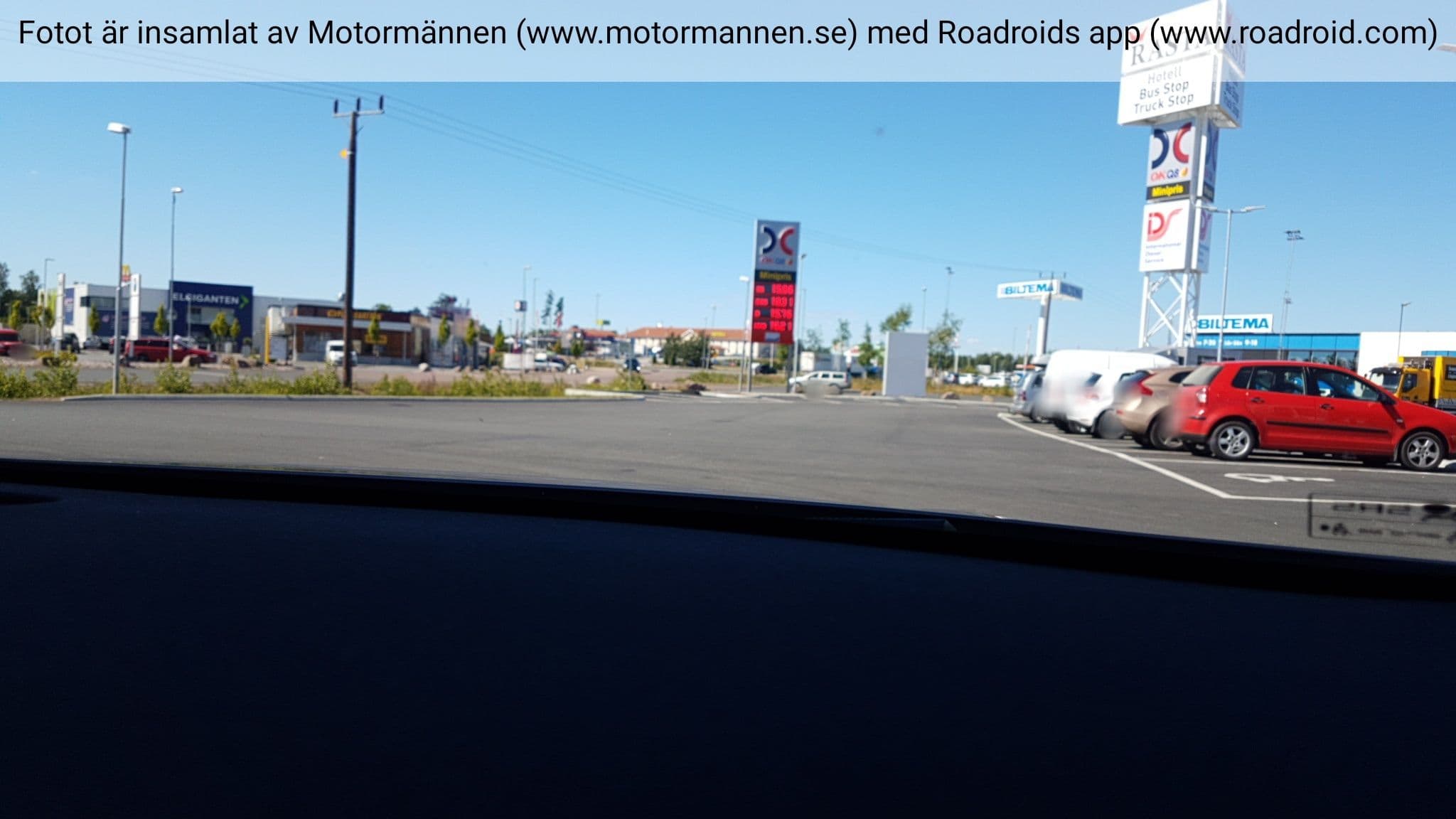 Street view near Rasta, Värnamo — © roadroid (CC BY-SA · Mapillary)