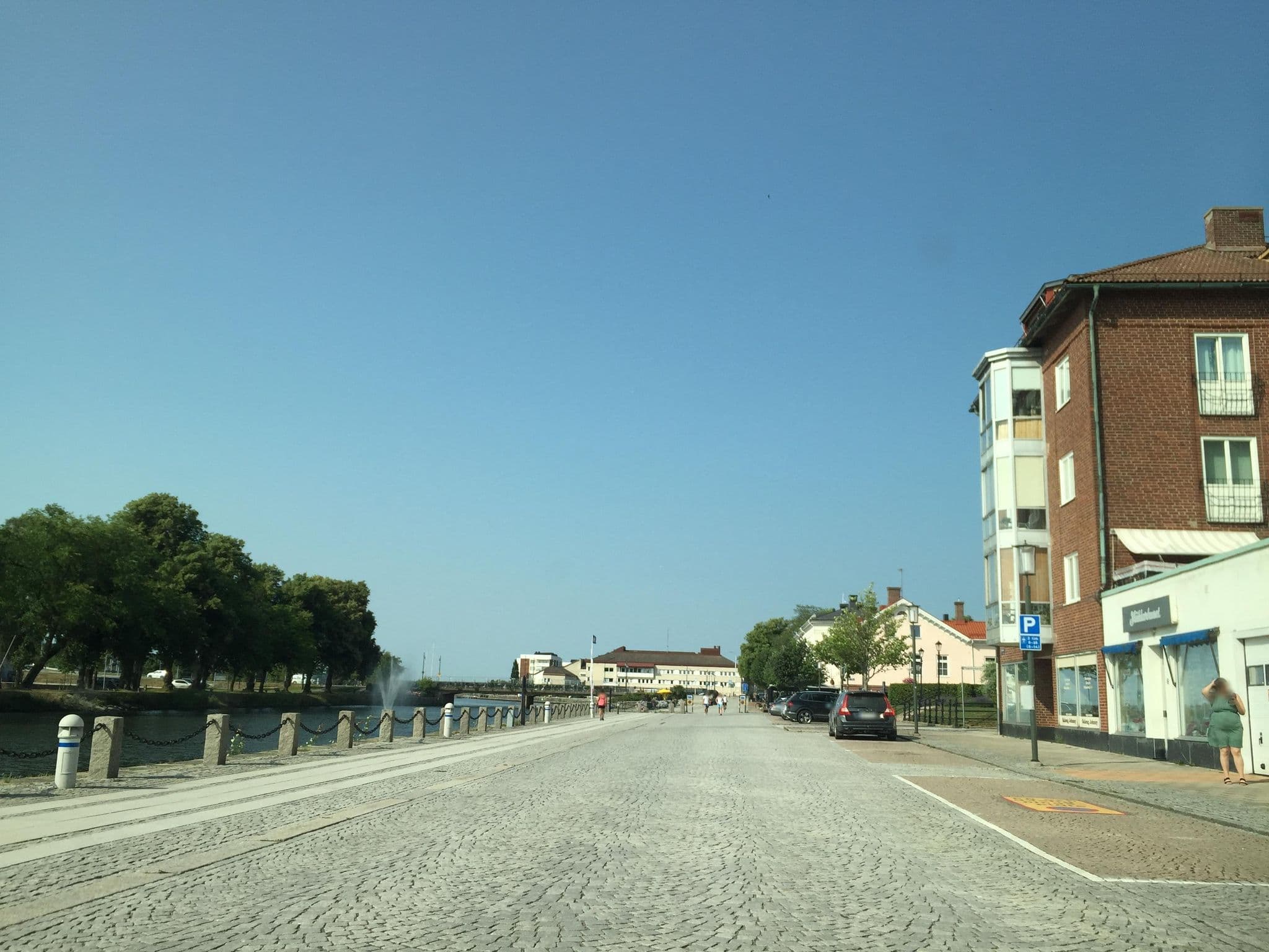 Street view near Strand hotell, Vänersborg — © cnbg (CC BY-SA · Mapillary)