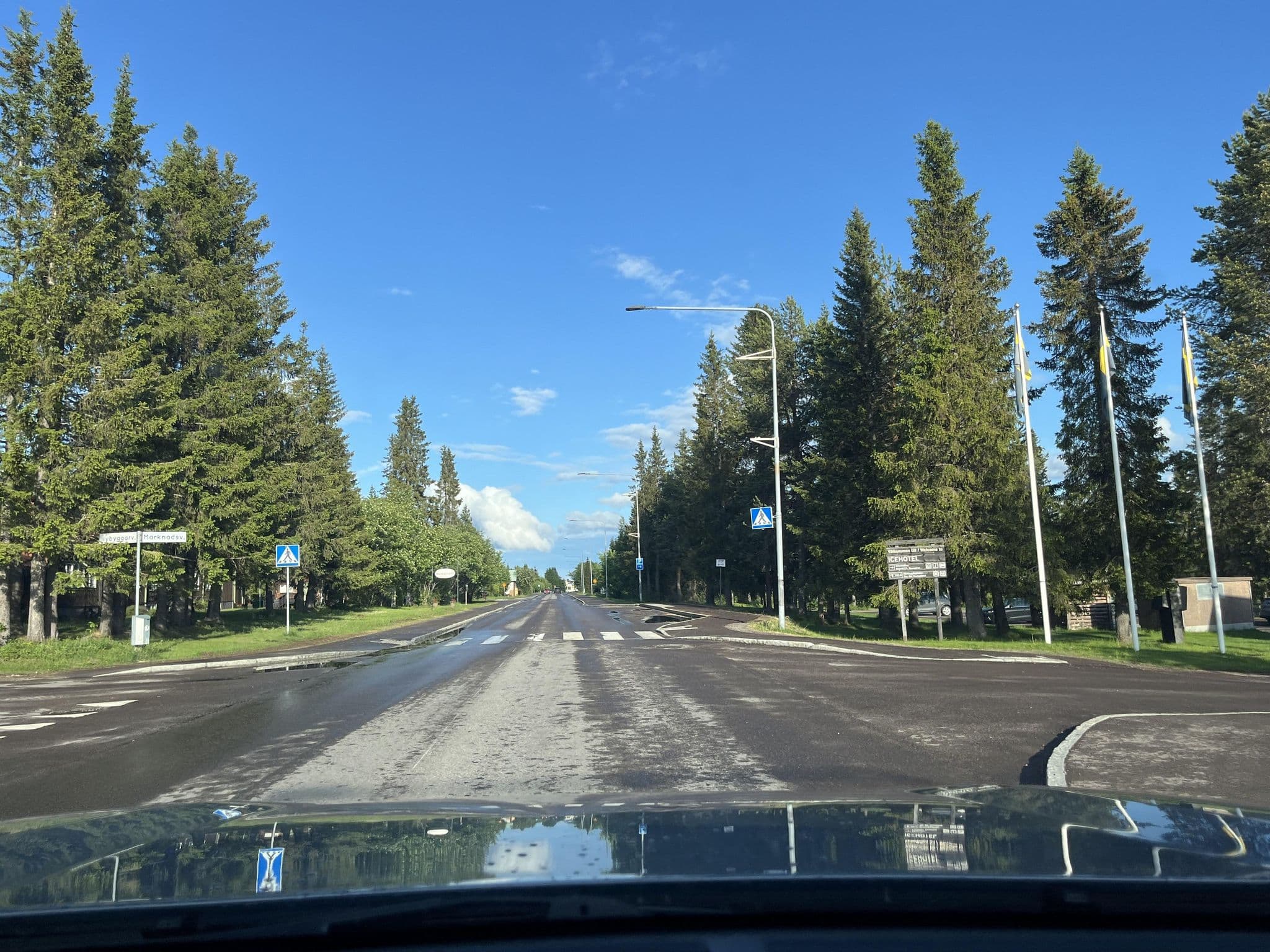 Street view near Icehotel, Kiruna — © masterofnoroad (CC BY-SA · Mapillary)