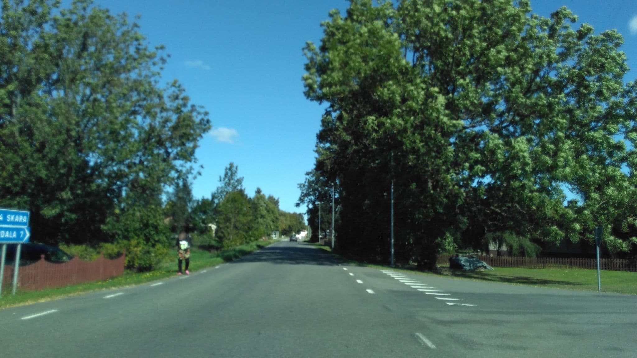 Street view near Gröna Huset i Eggby, Axvall — © agatefilm (CC BY-SA · Mapillary)