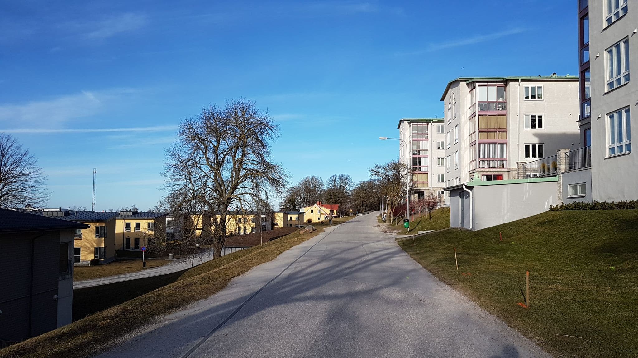 Street view near Quality Hotel Visby, Visby — © ainali (CC BY-SA · Mapillary)