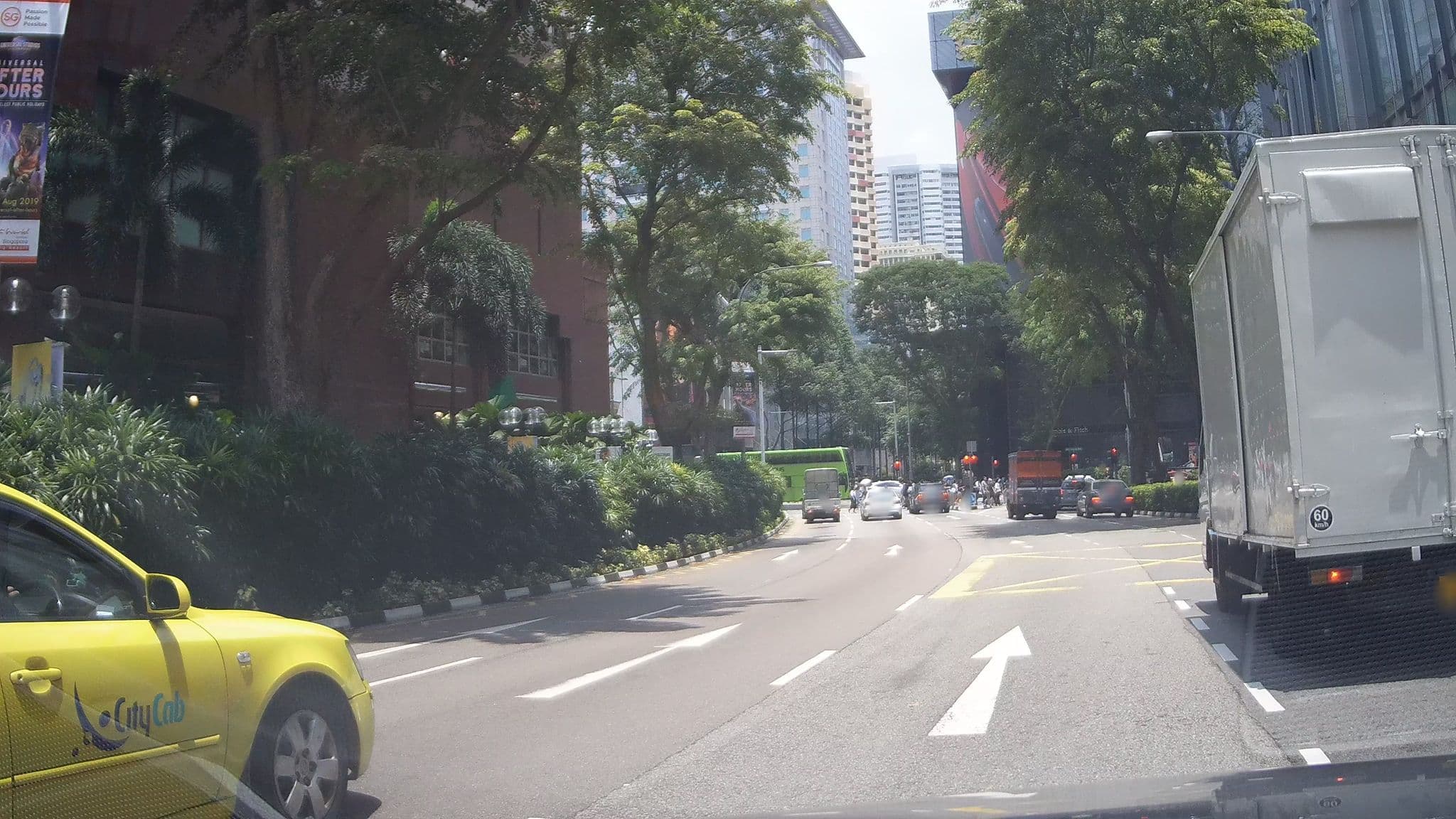 Street view near Hilton Singapore Orchard, Institution Hill — © ashishgrab (CC BY-SA · Mapillary)