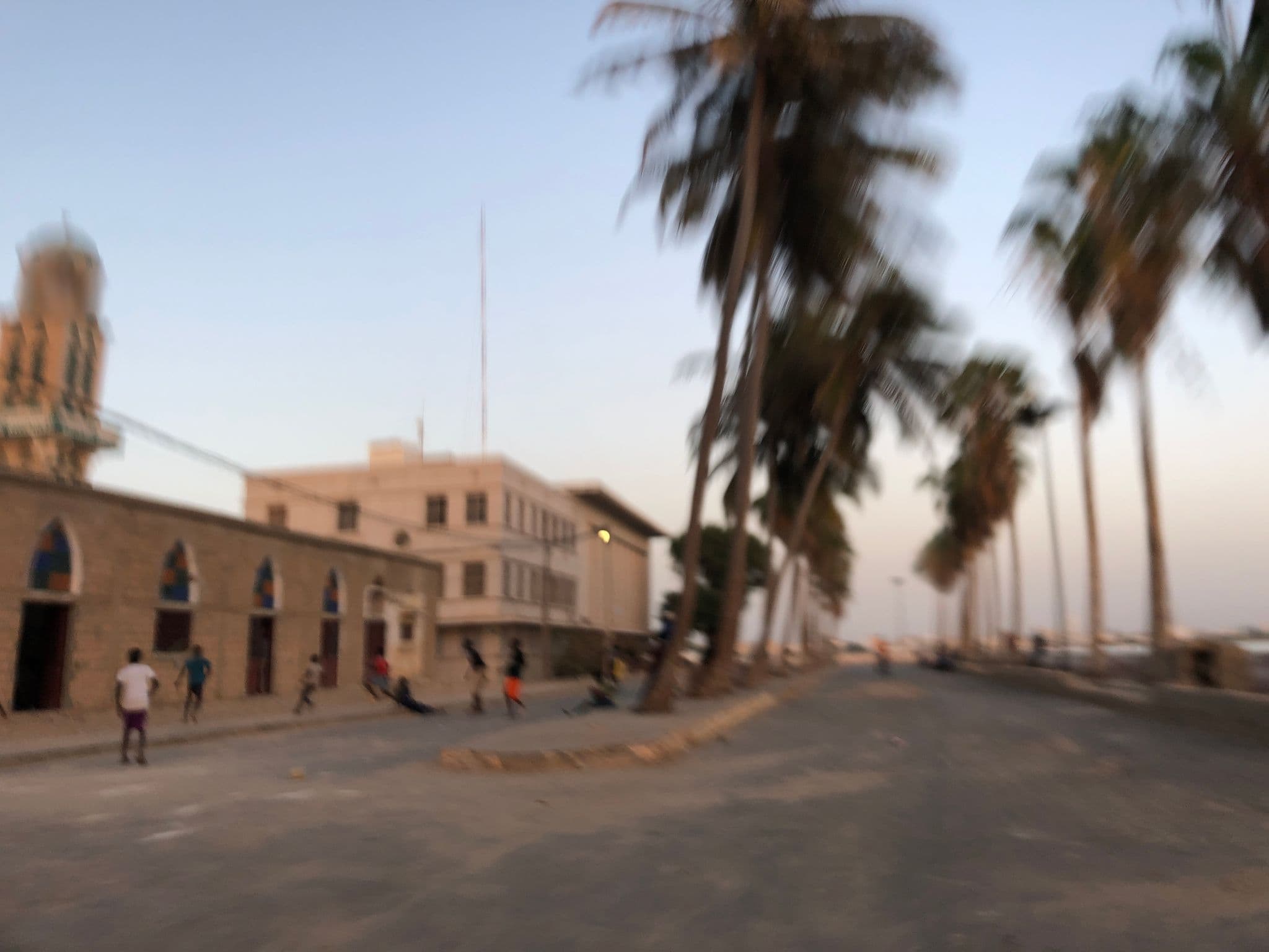 Street view near Hotél Pointe du Sud, Saint-Louis — © bamba (CC BY-SA · Mapillary)