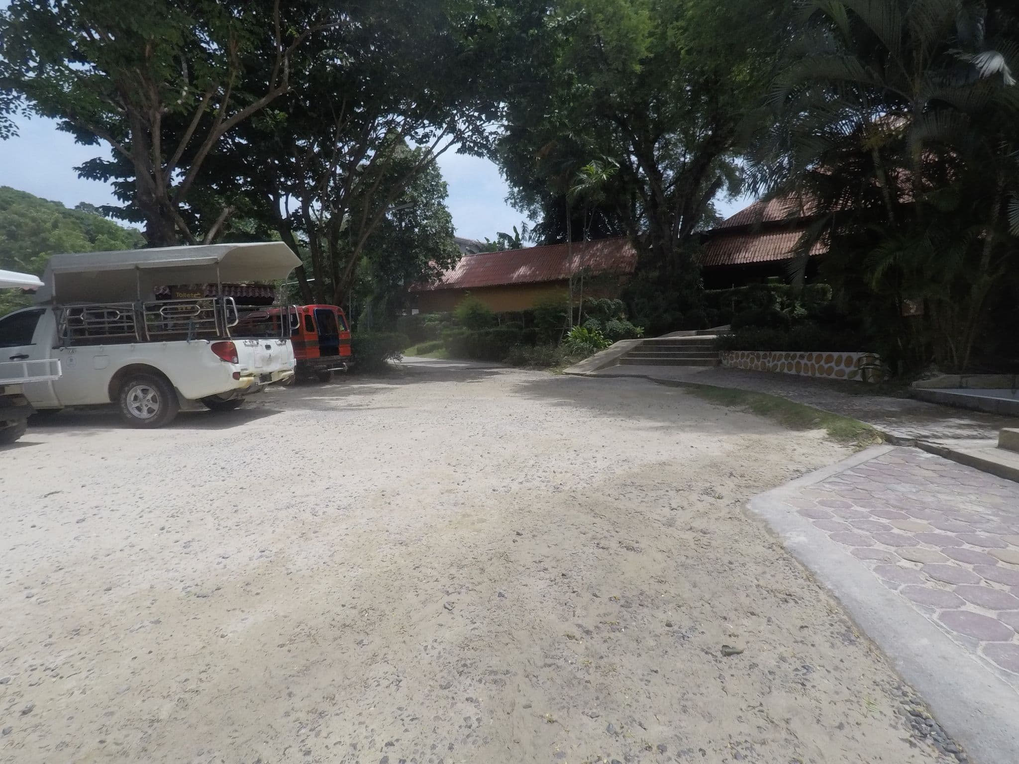 Street view near Phi Phi Natural Resort, Ban Phru Nai