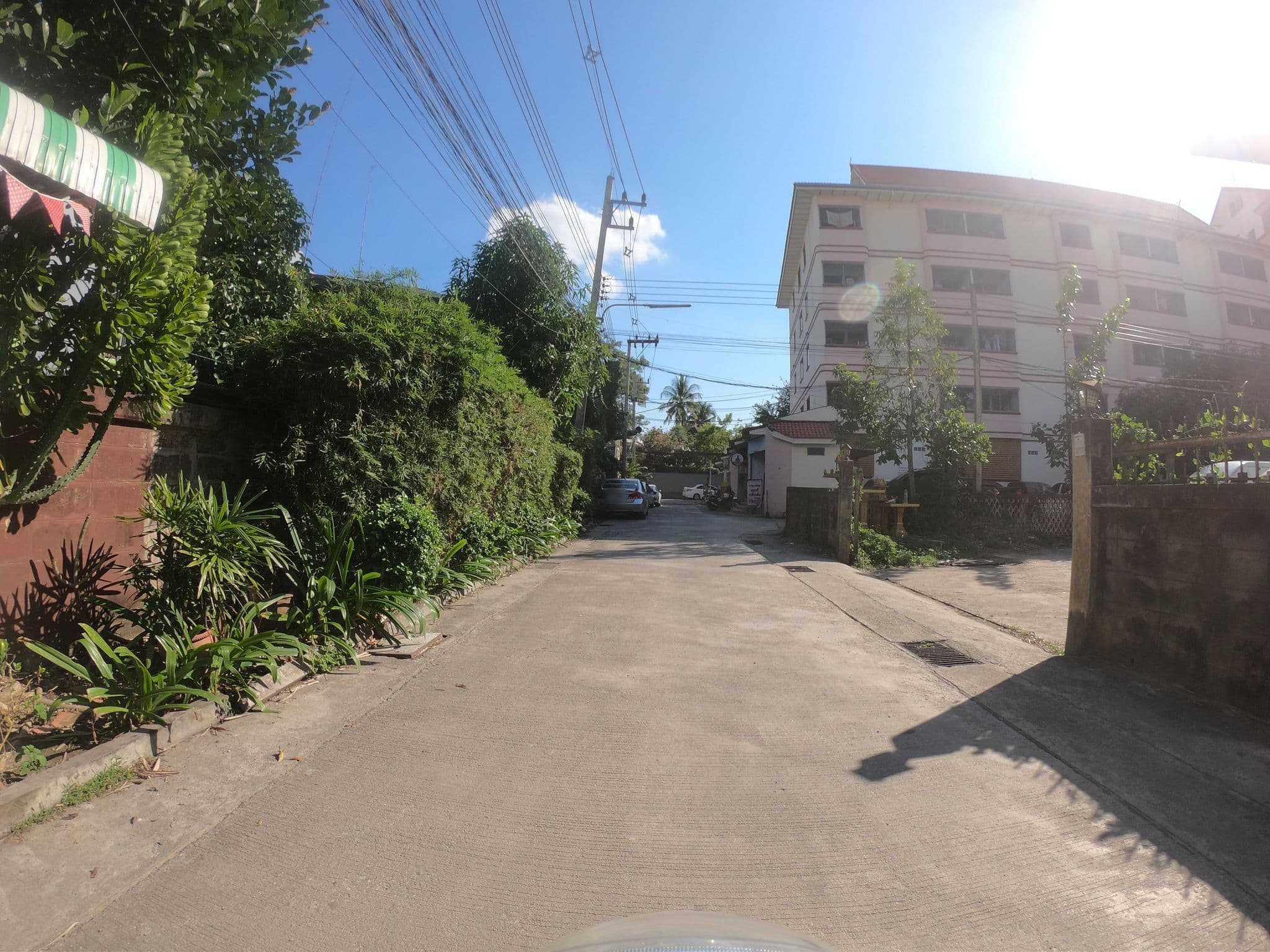 Street view near Taja, Chiang Mai — © chanuwath_grab (CC BY-SA · Mapillary)