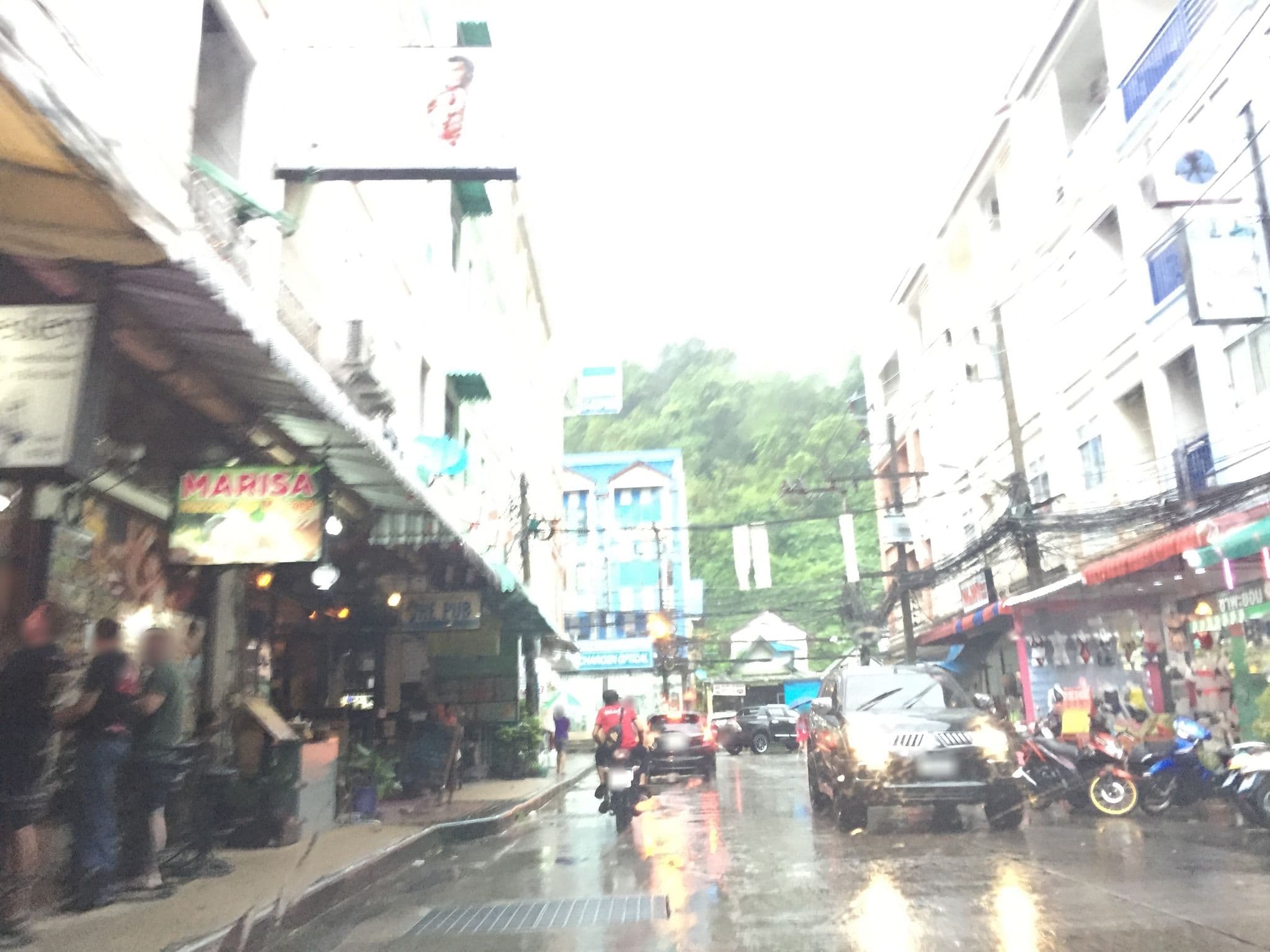 Street view near Lee Guesthouse, Patong
