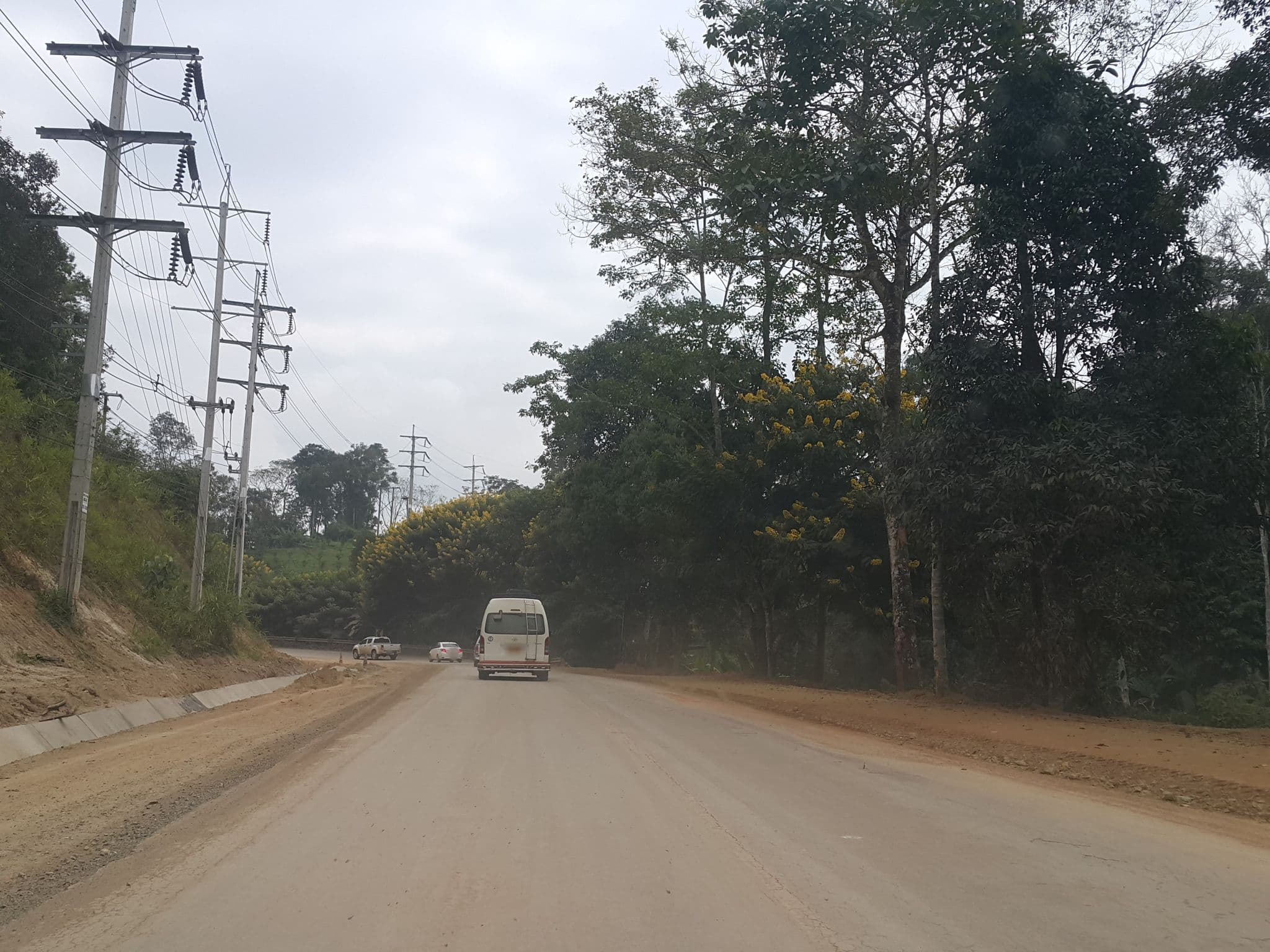 Street view near camping&rooms for rent, Pai