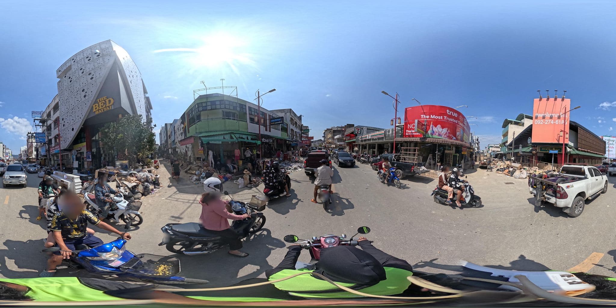 Street view near The Bed Hotel Hatyai, Hat Yai
