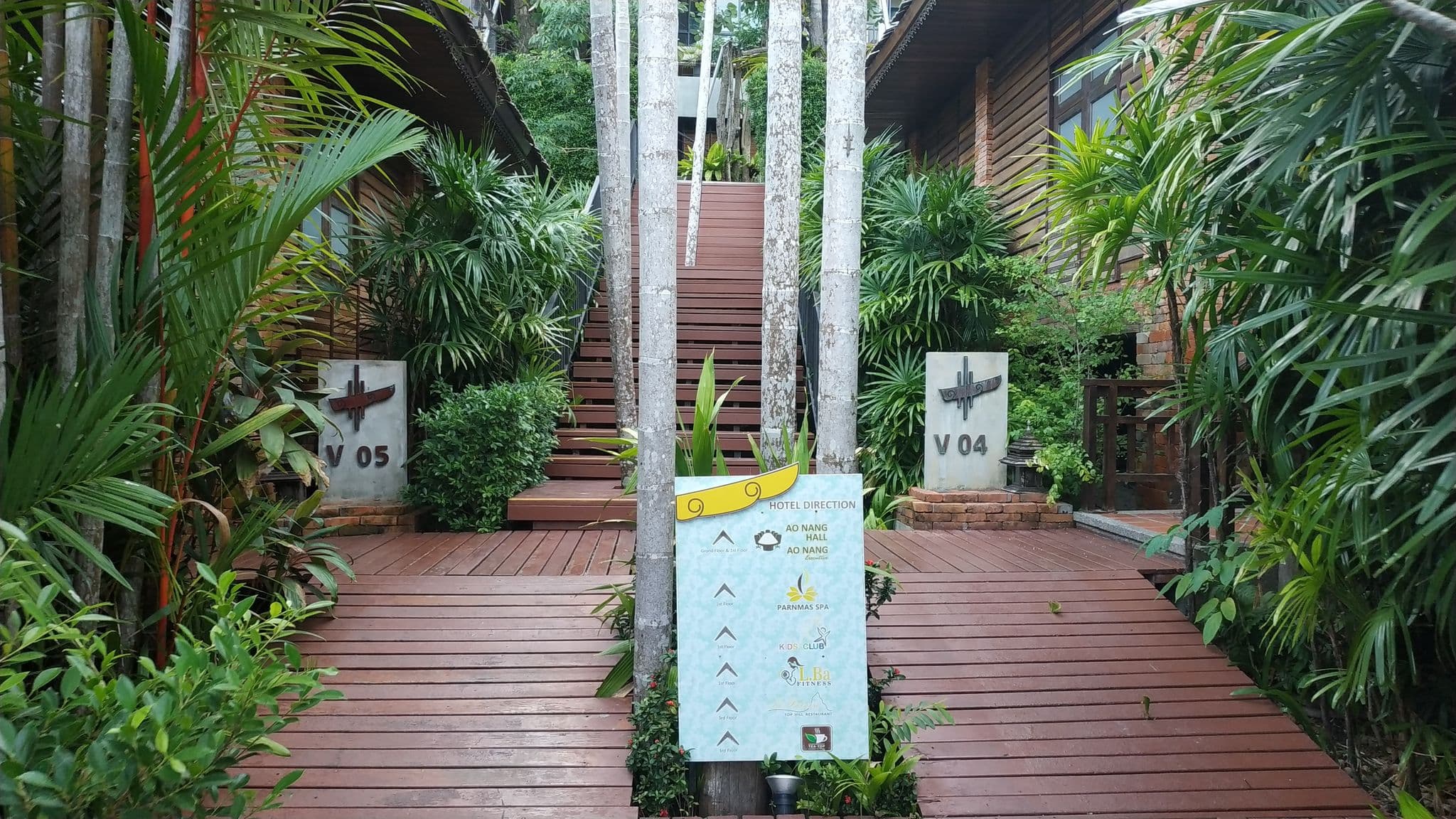 Street view near Ao Nang Phu Pi Maan Resort and Spa, Ban Ao Nang