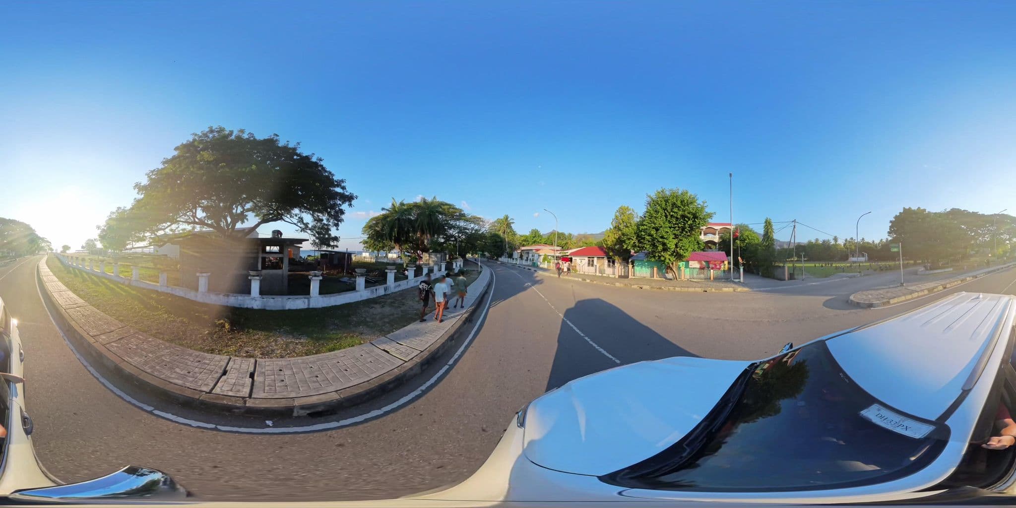 Street view near Lifau, Pante Makasar — © kahbeng (CC BY-SA · Mapillary)