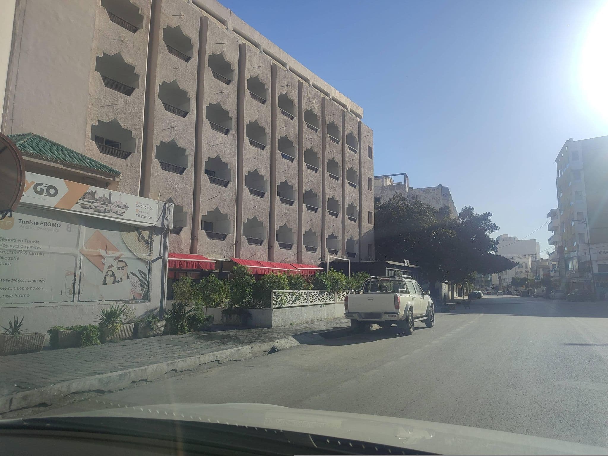 Street view near Karawan, Sousse — © YahmadiMed (CC BY-SA · Mapillary)