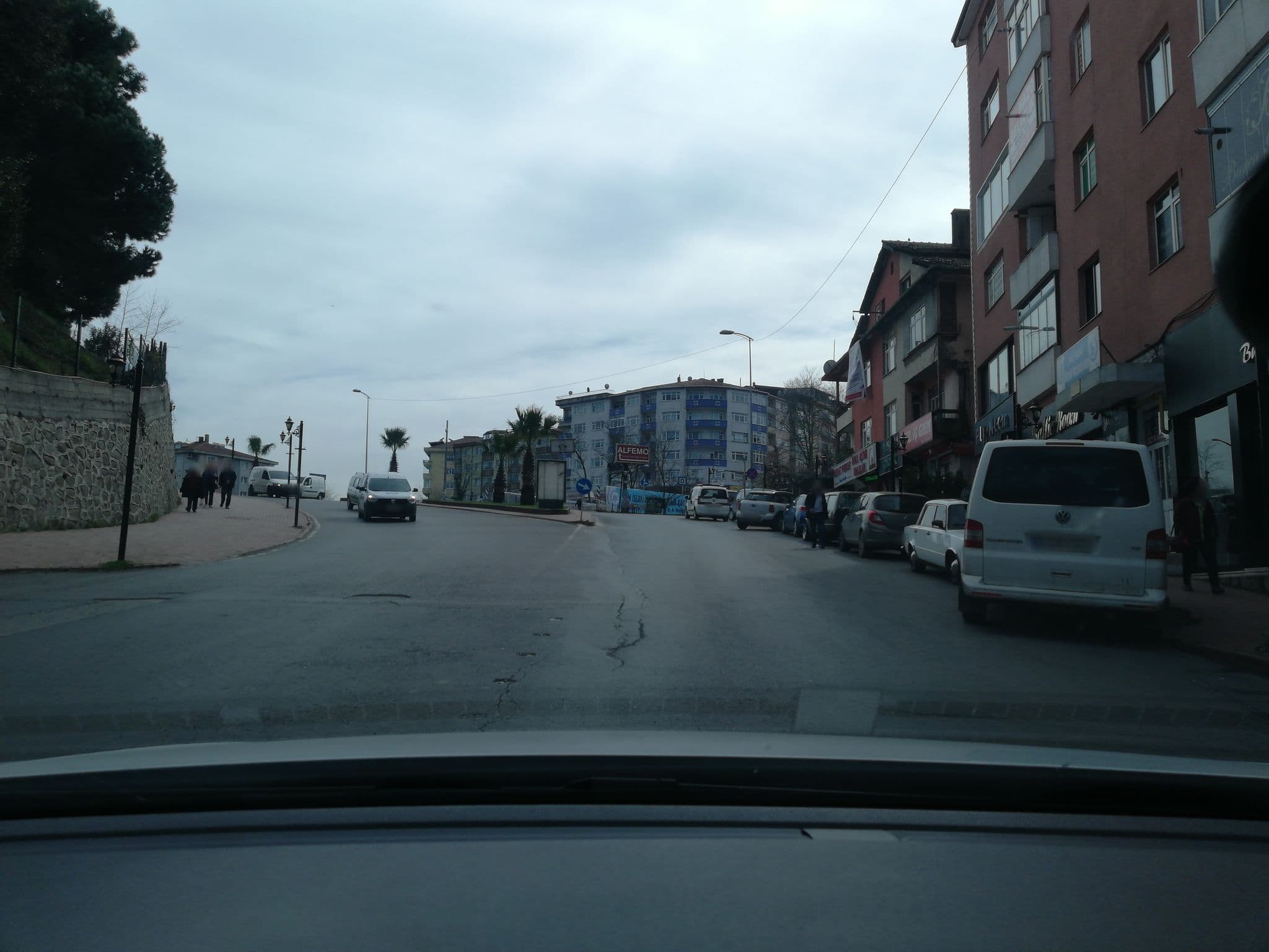 Street view near Keleşler Park Otel, Alaplı — © sefaonur (CC BY-SA · Mapillary)
