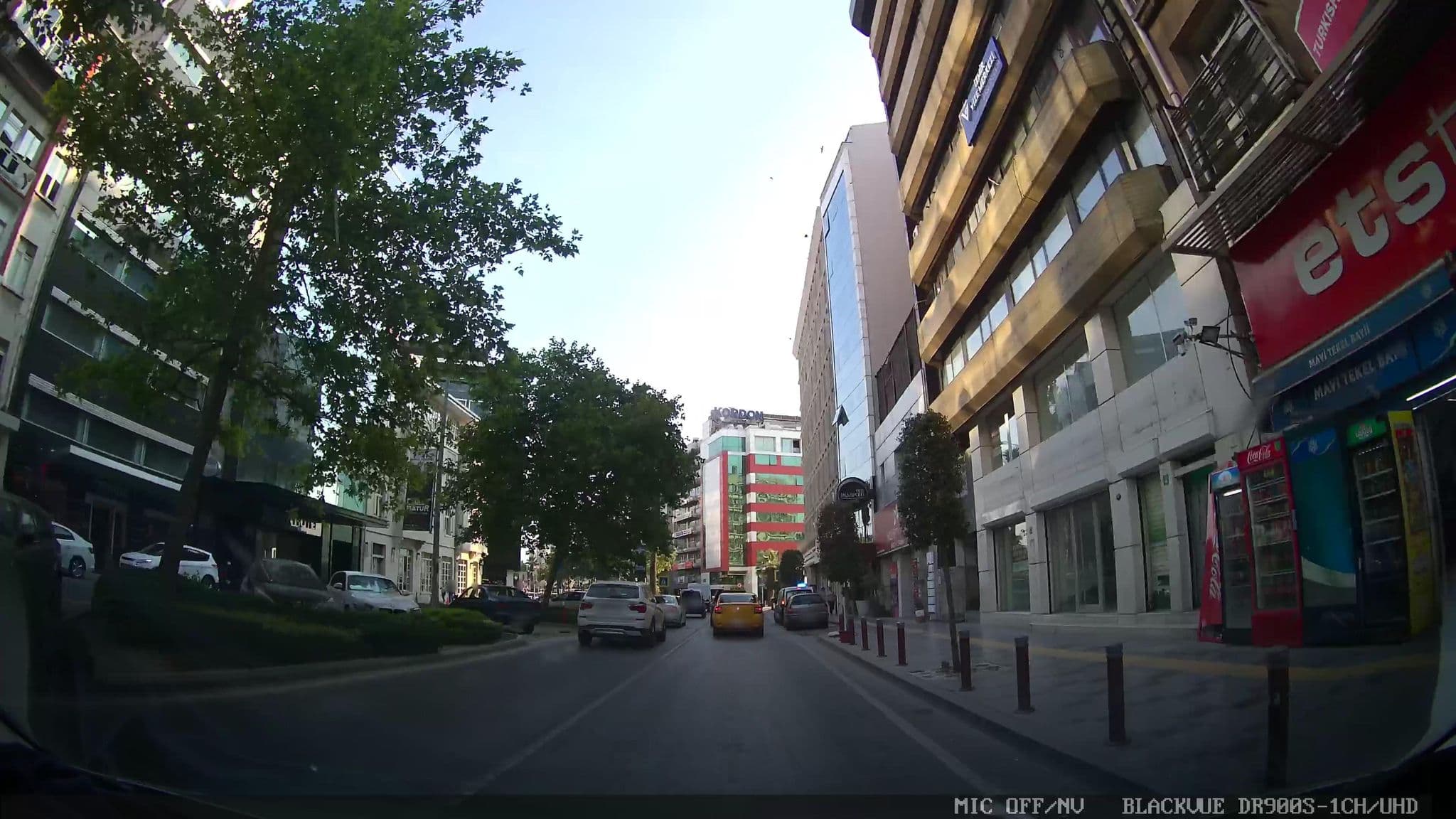 Street view near Myhotel, İzmir — © asturksever (CC BY-SA · Mapillary)
