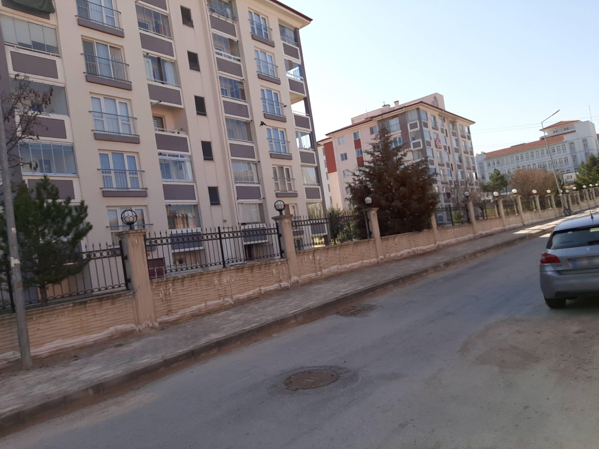 Street view near C2-74, Gölbaşı — © BeronTheColossus (CC BY-SA · Mapillary)