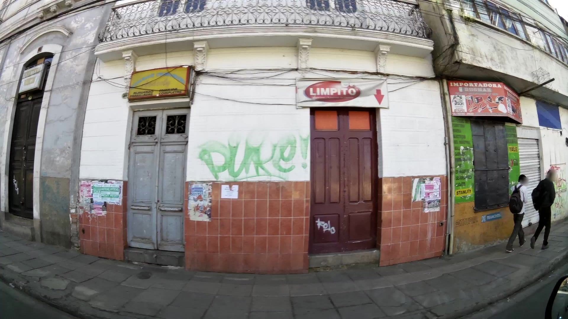 Street view near Residencial Sucre, La Paz