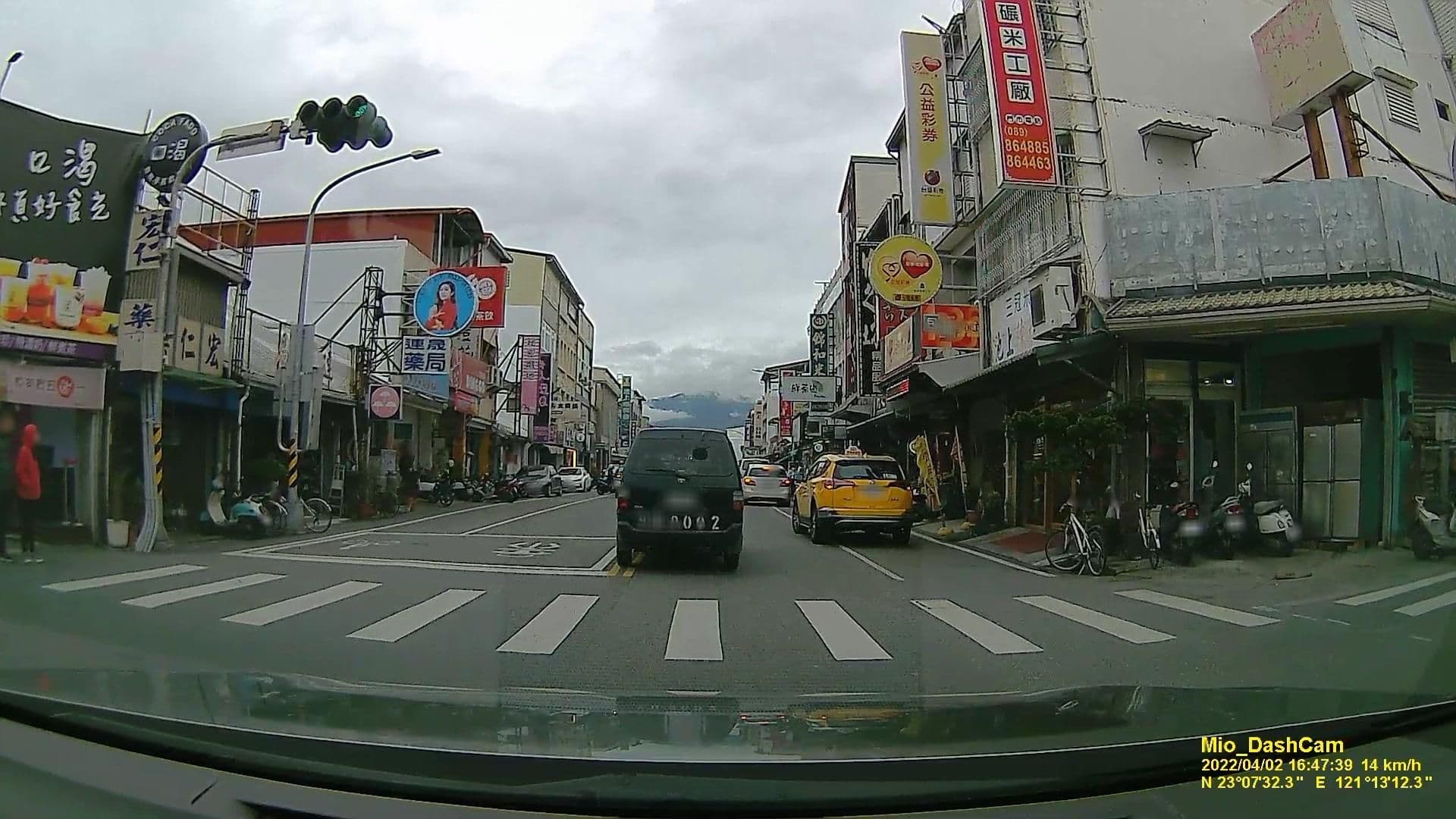 Street view near 池畔綠波YES民宿, Chishang — © littlebtc (CC BY-SA · Mapillary)