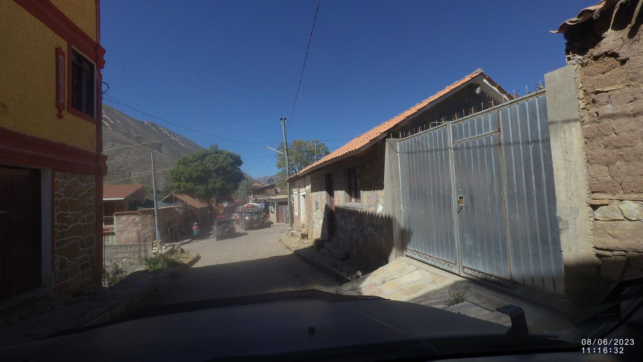 Street view near Los Chocos, Mizque — © jjiglesias (CC BY-SA · Mapillary)