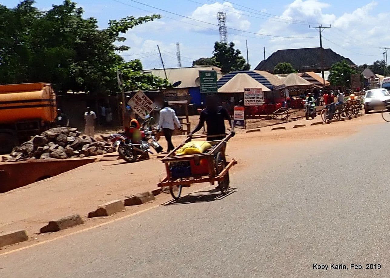 Street view near NG'WANA MACHONGO GUEST HOUSE, Ushirombo — © kobykarin (CC BY-SA · Mapillary)
