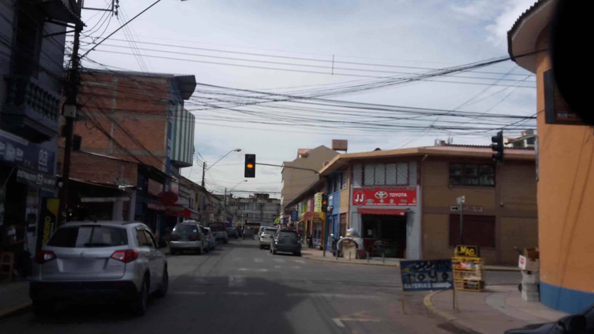 Street view near Hotel Armenia, Cochabamba — © jjiglesias (CC BY-SA · Mapillary)