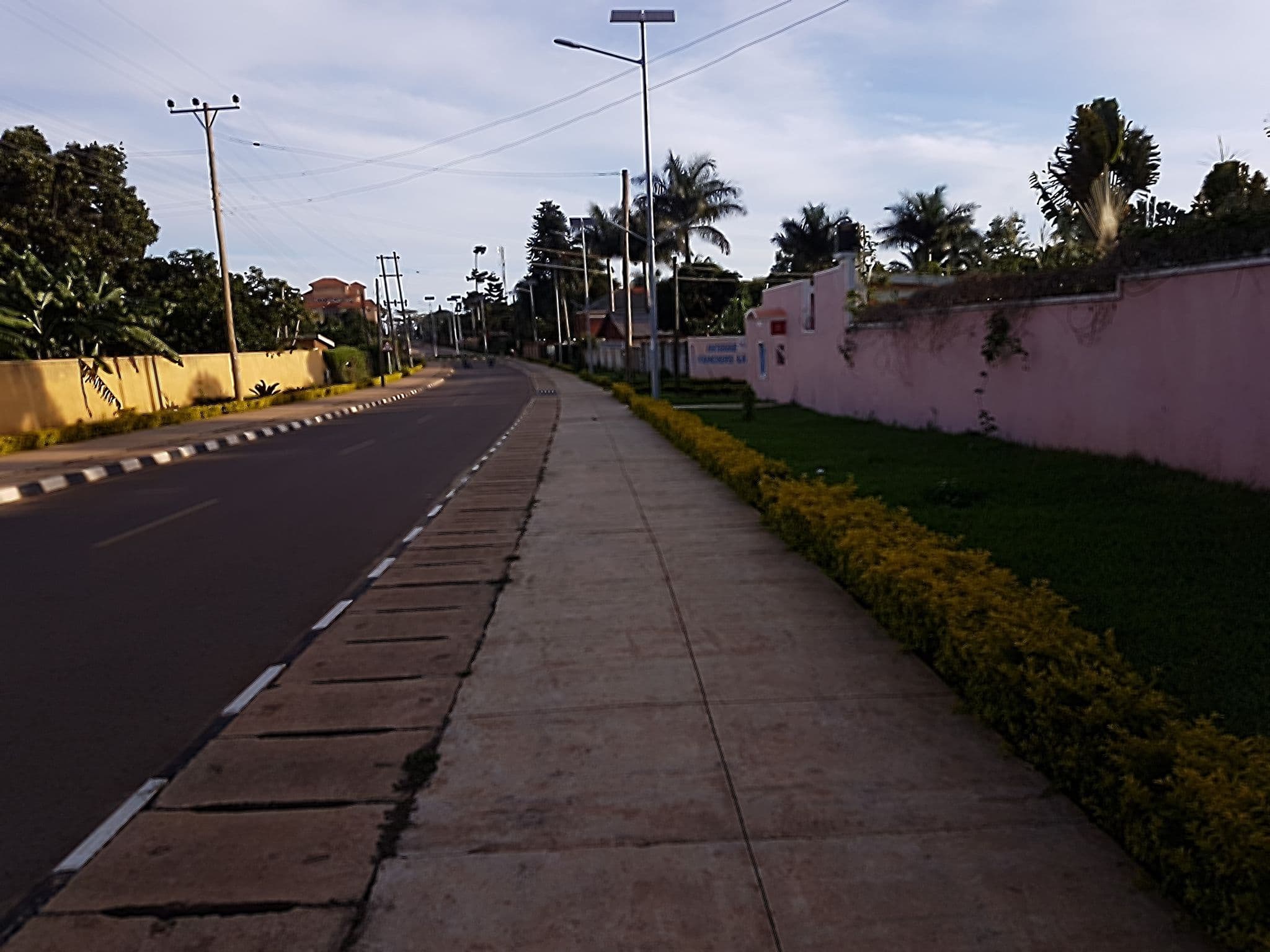 Street view near Entebbe Backpackers, Entebbe — © jopparn (CC BY-SA · Mapillary)