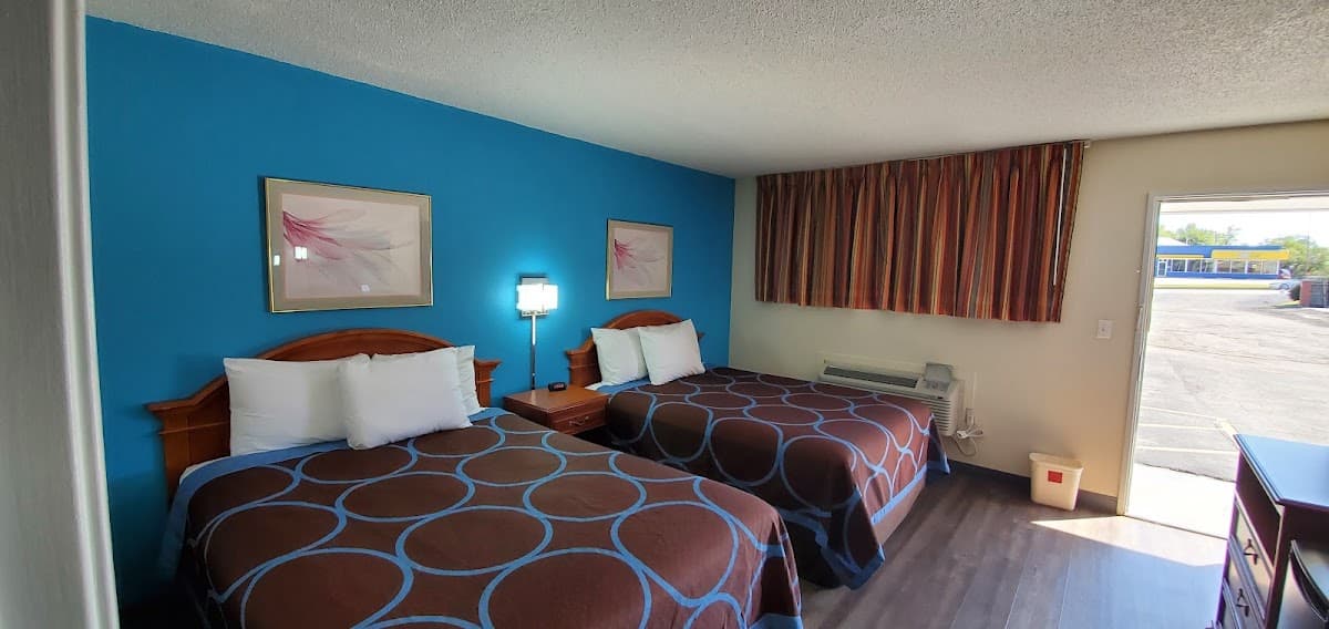 American Inn, Motel in Pratt