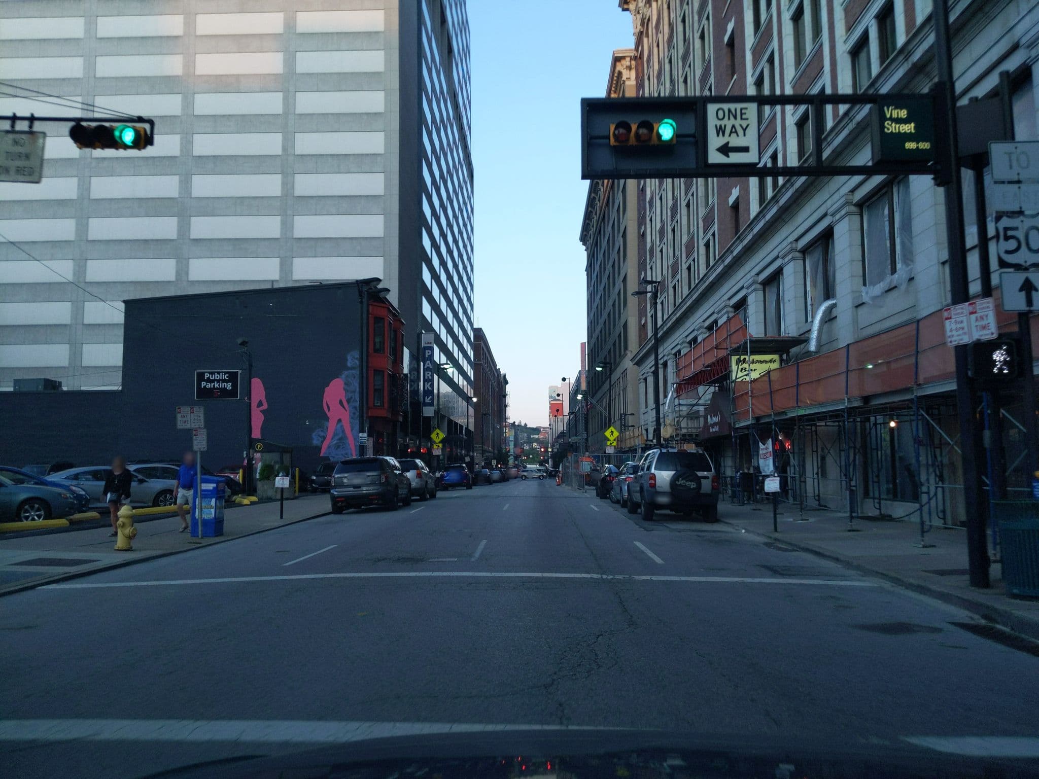 Street view near The Guild Hotel, Covington — © realadamp (CC BY-SA · Mapillary)