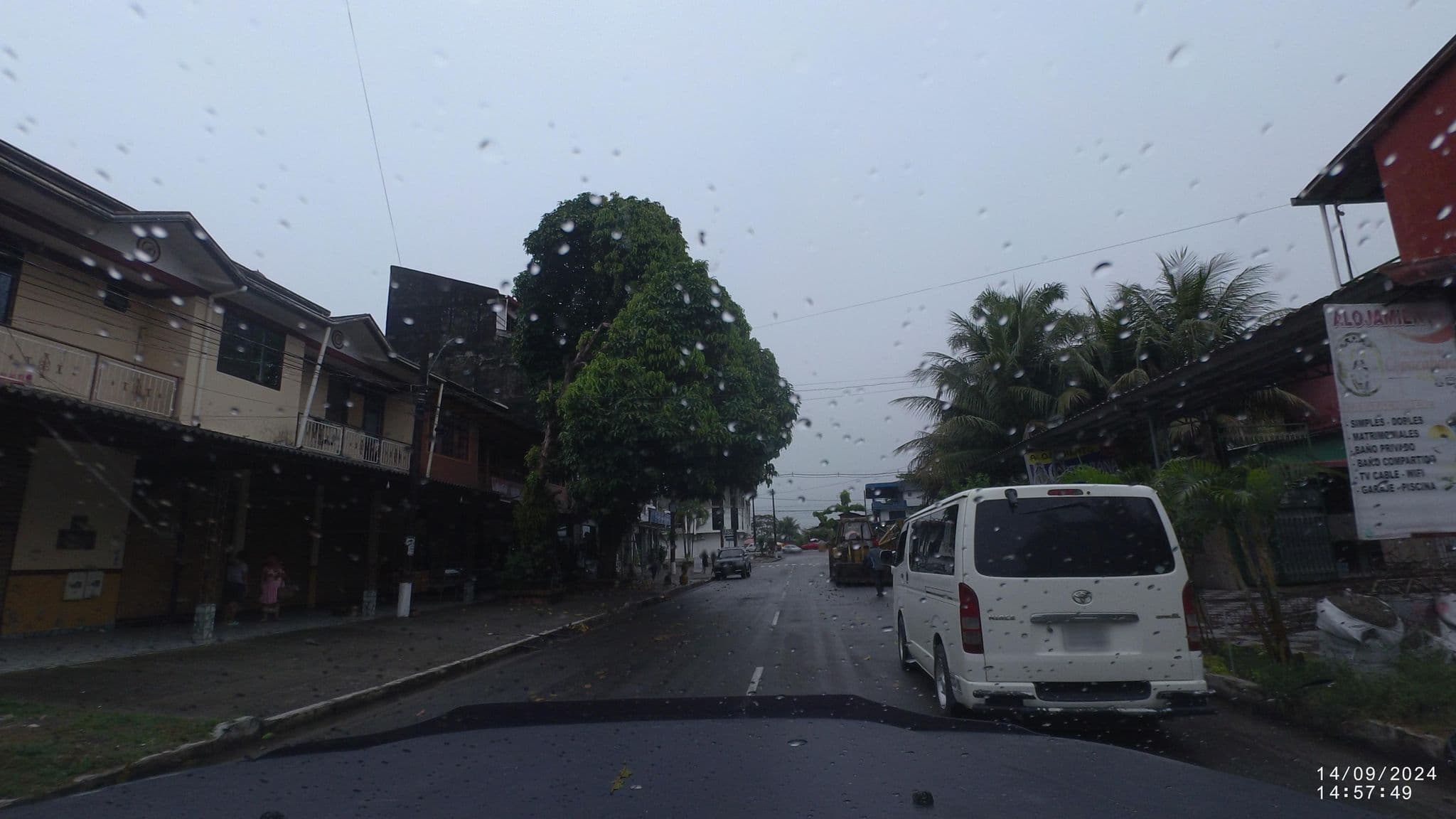 Street view near Alojamiento Virgen de Copacabana, Chimoré — © jjiglesias (CC BY-SA · Mapillary)