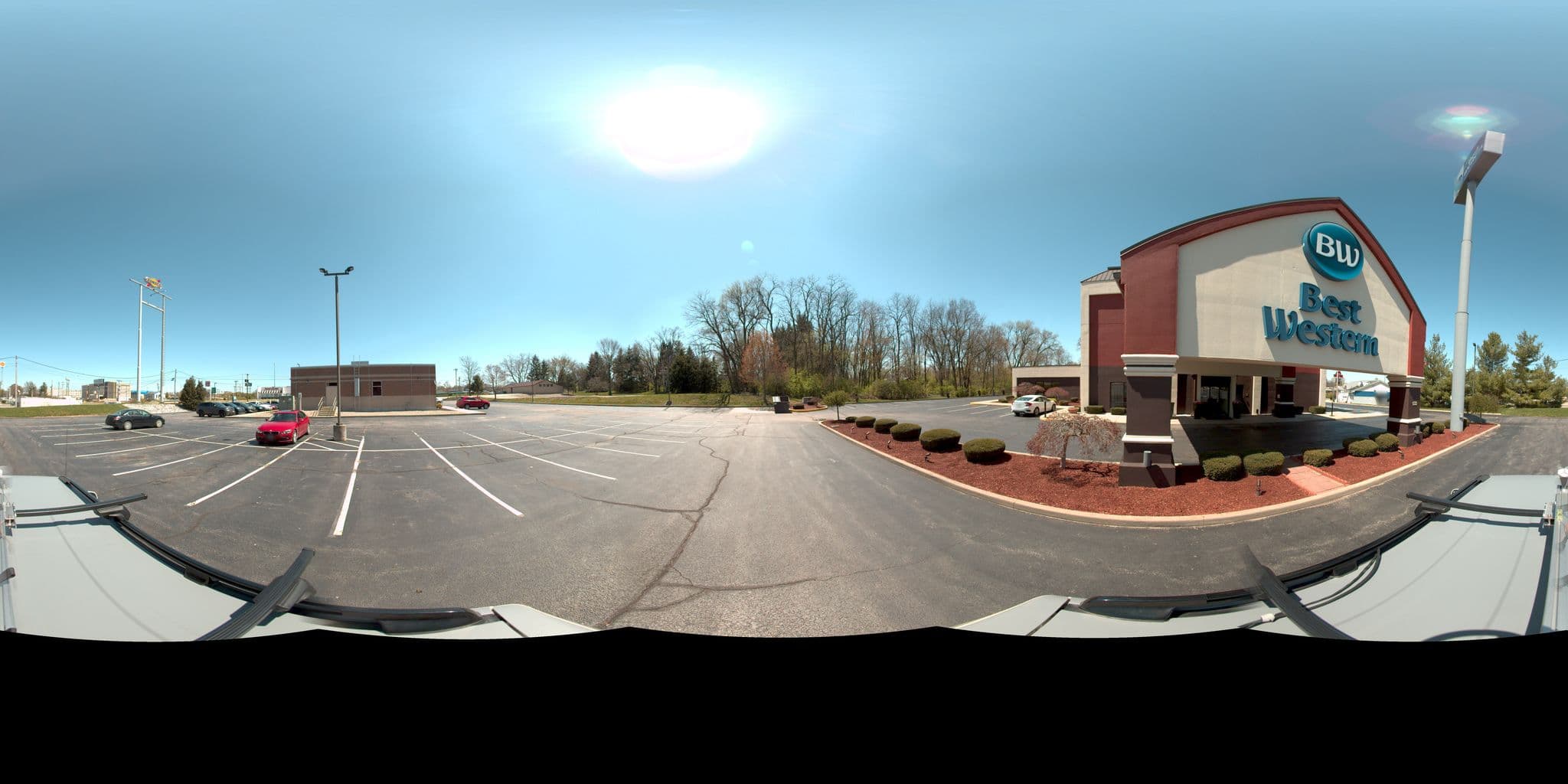 Street view near Best Western, New Paris — © arudir (CC BY-SA · Mapillary)