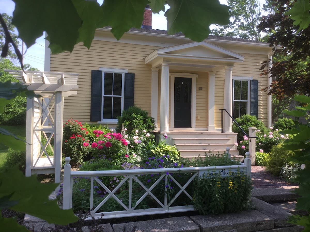 Hudson Guest House, Guesthouse in Hudson