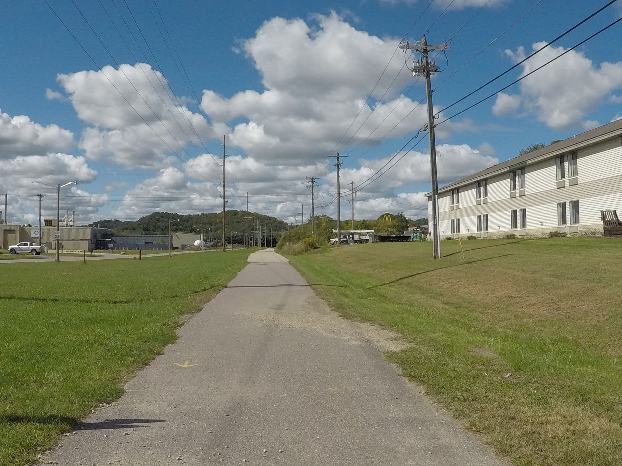 Street view near Center Lodge, Richland Center — © fta (CC BY-SA · Mapillary)