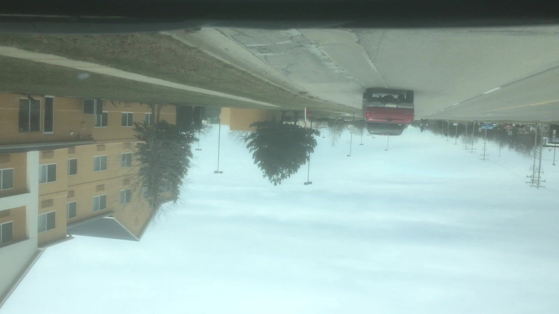 Street view near Quality Inn, Bay City — © lvl5 (CC BY-SA · Mapillary)