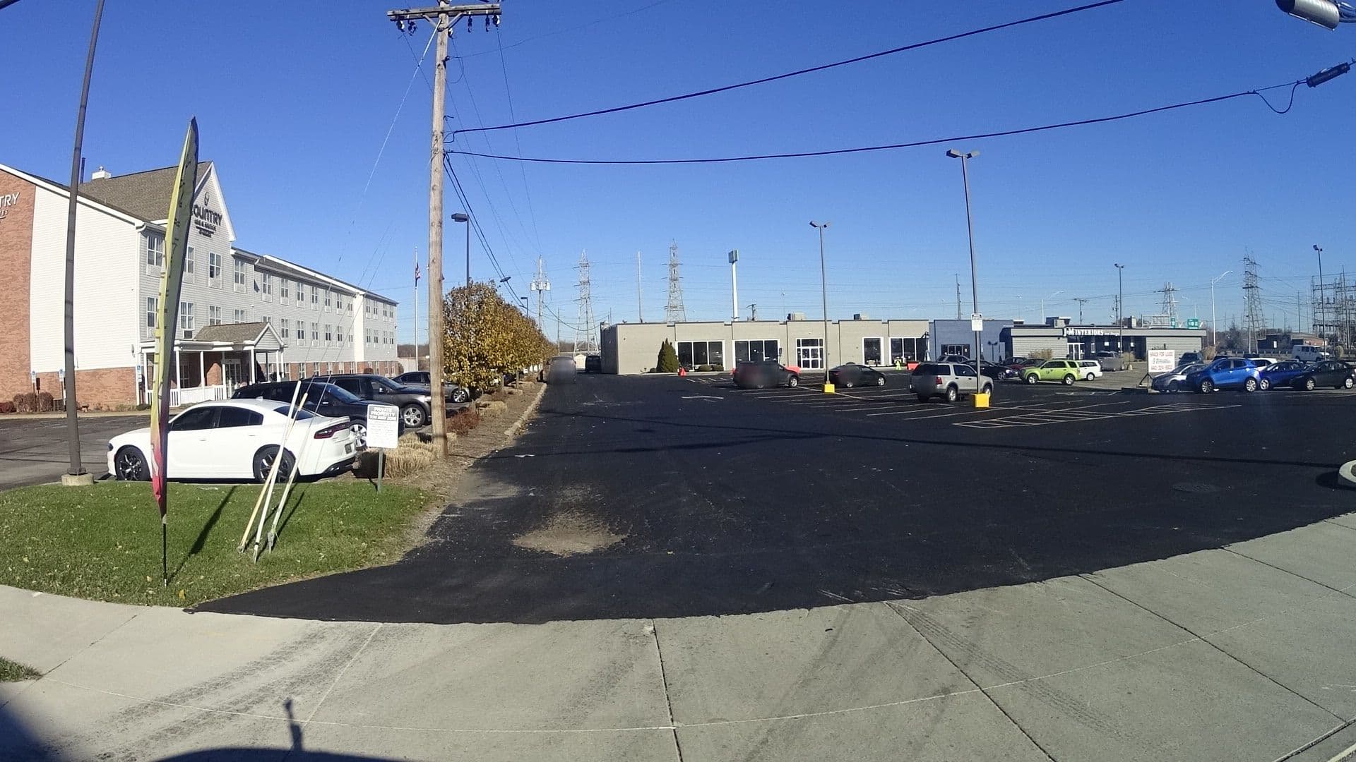 Street view near Best Western Inn, Elyria — © loraincoauditor (CC BY-SA · Mapillary)