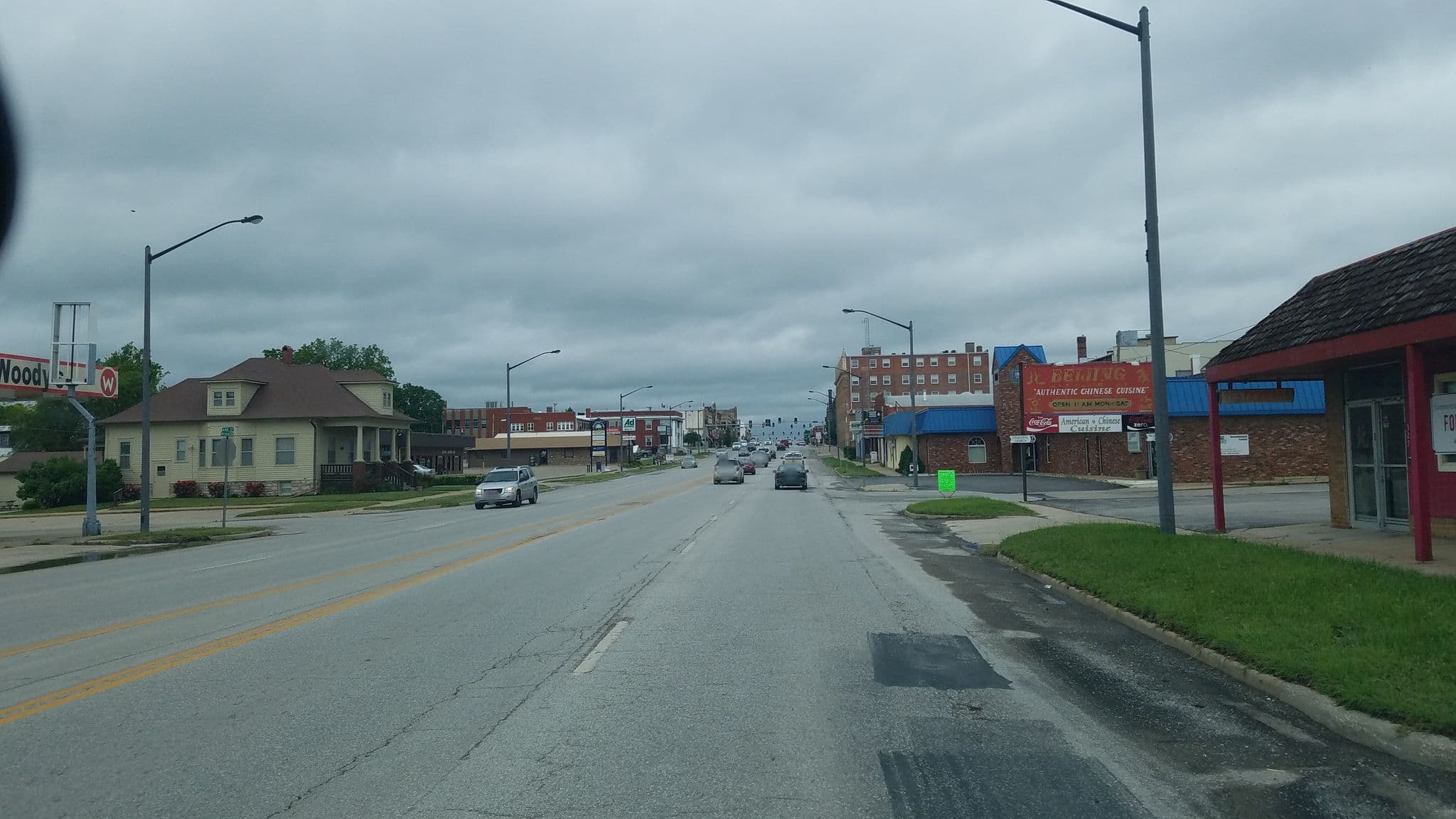 Street view near Maybee Mansion, Cameron — © jbthemilker (CC BY-SA · Mapillary)