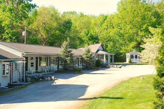 Harwood Hill Motel, Motel in North Bennington