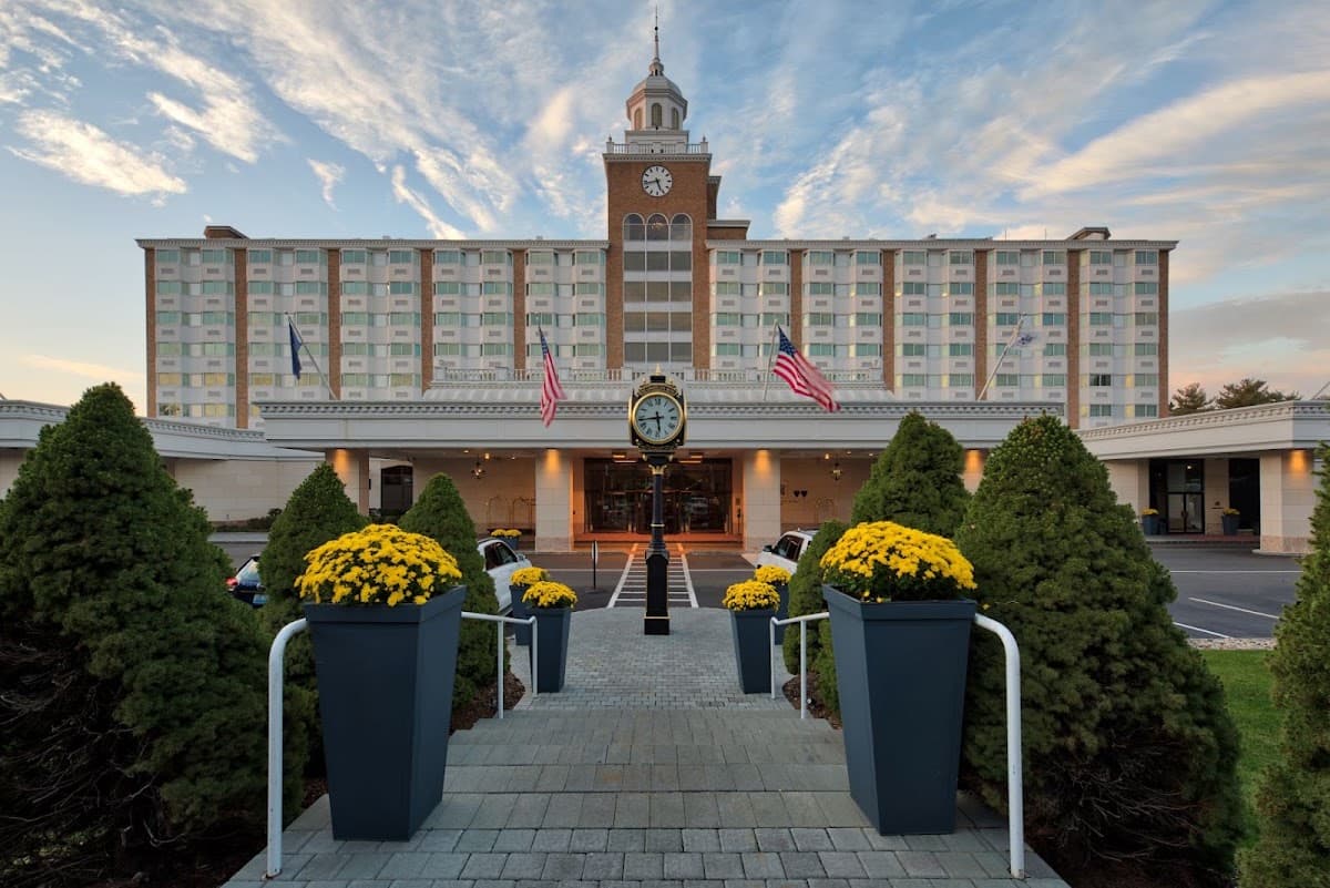 The Garden City Hotel, Hotel in Garden City South