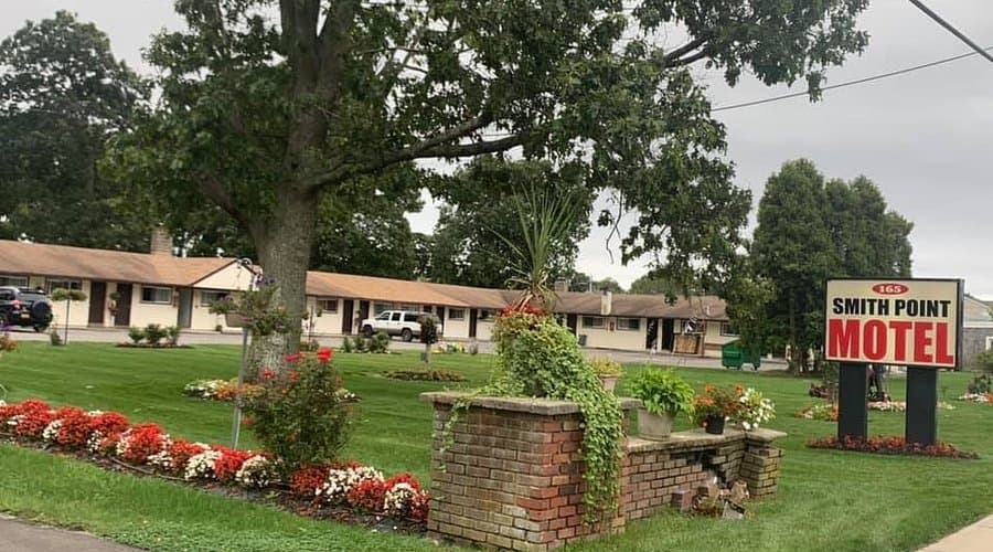 Smith Point Motel, Motel in Mastic Beach