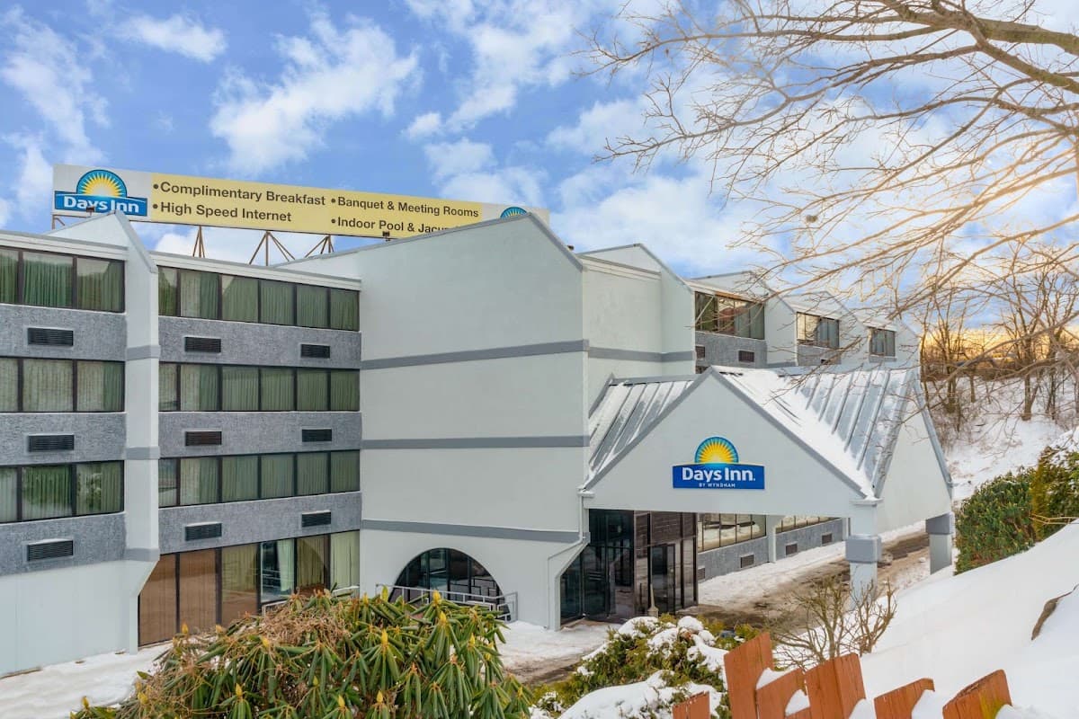 Days Inn by Wyndham Scranton PA, Hotel in Dickson City