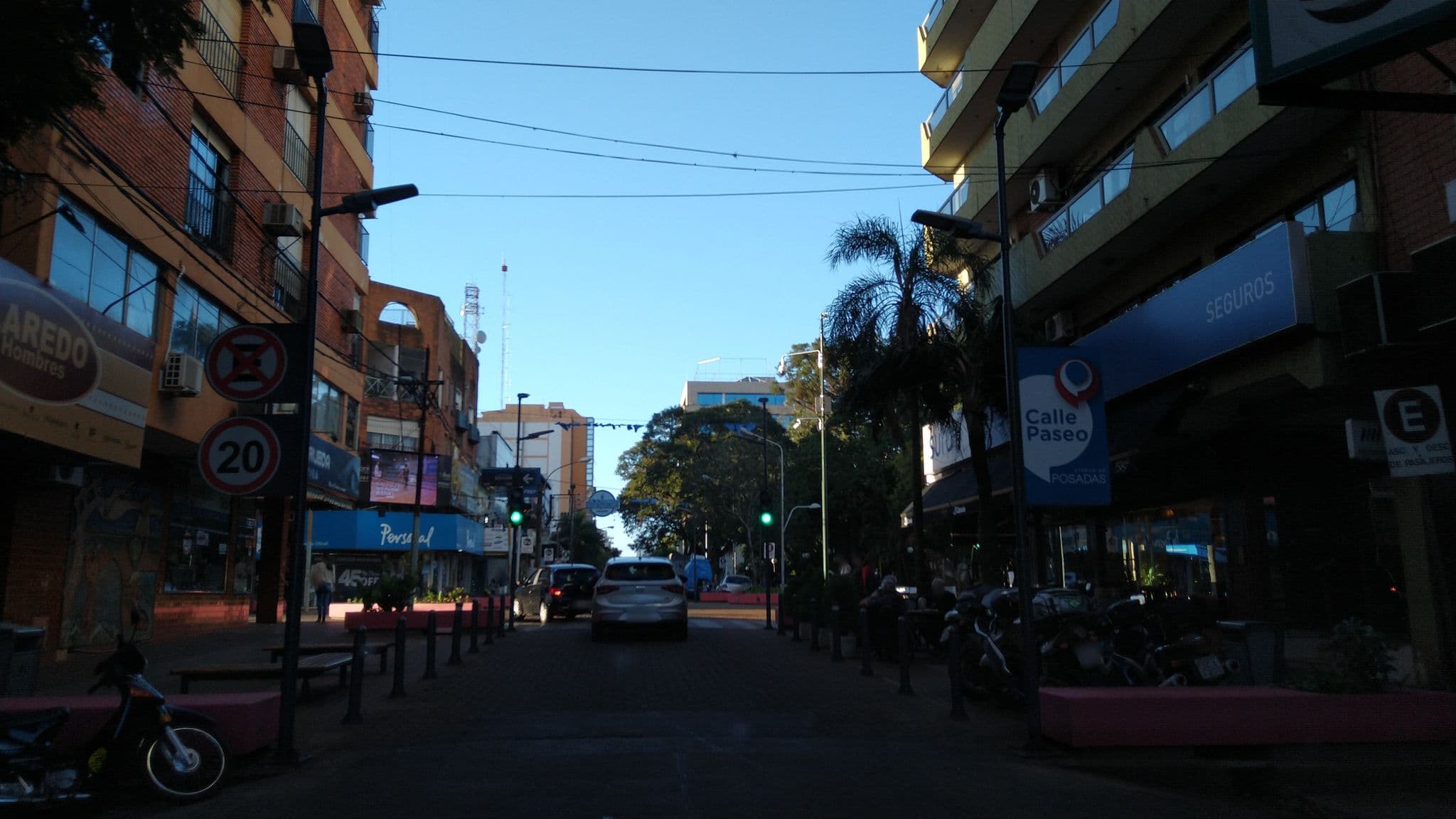 Street view near Hotel de Turismo IPS, Posadas — © diegokrein (CC BY-SA · Mapillary)