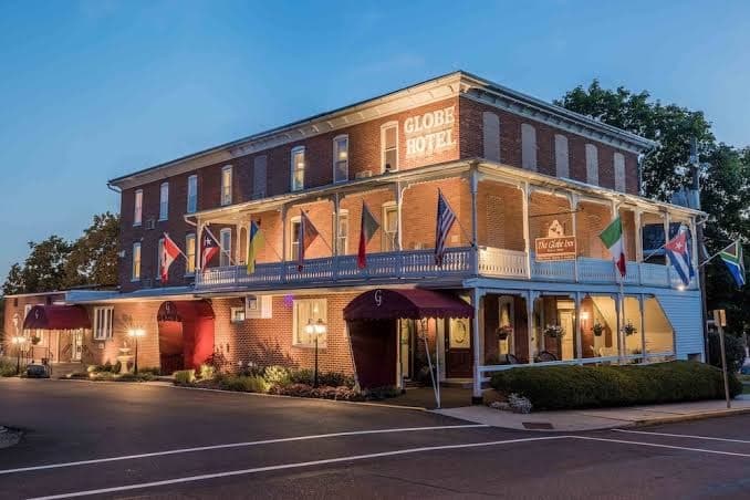The Globe Inn, Hotel in East Greenville