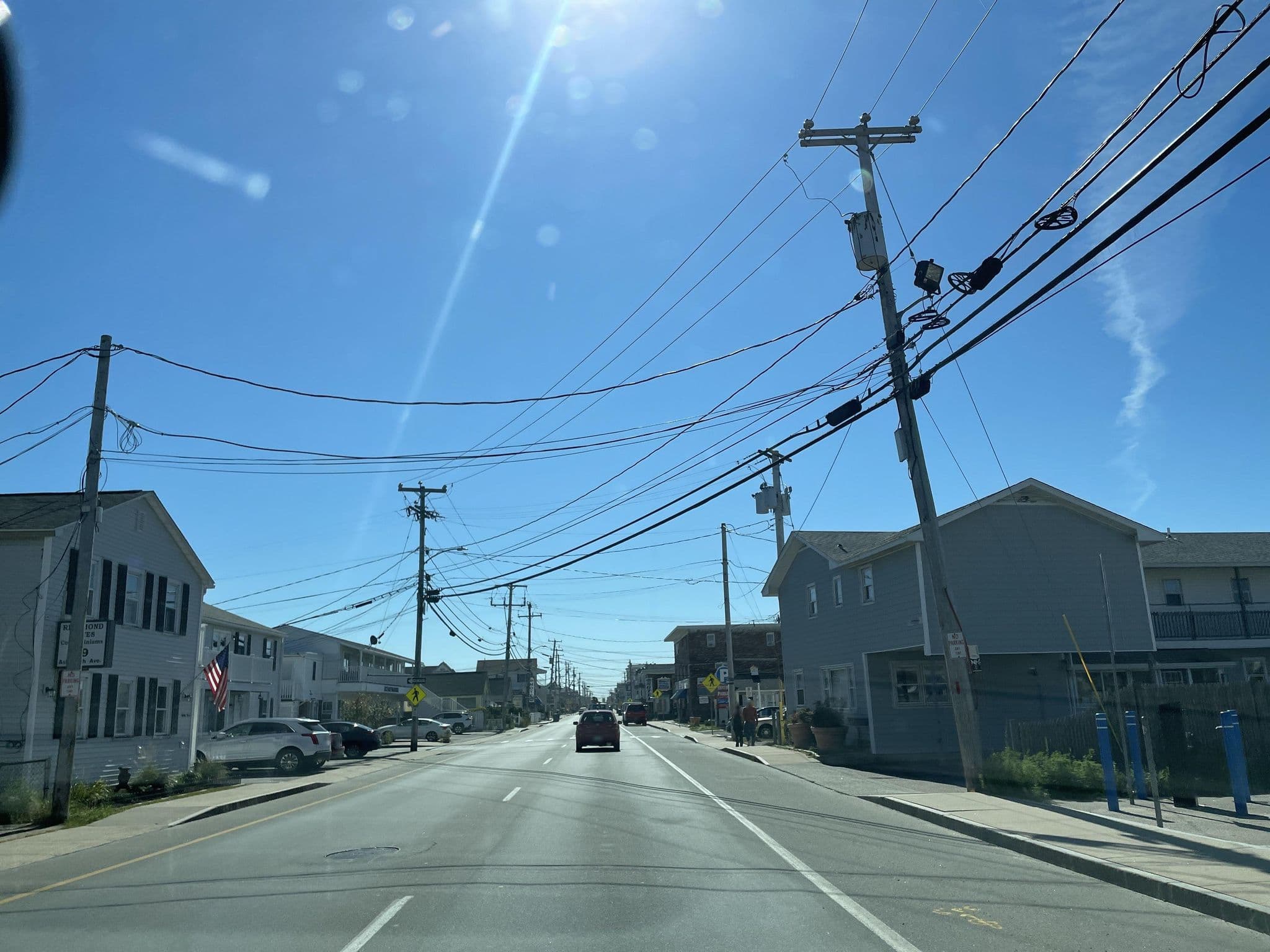 Street view near Richmond Suites, Hampton Beach — © batterystaple (CC BY-SA · Mapillary)