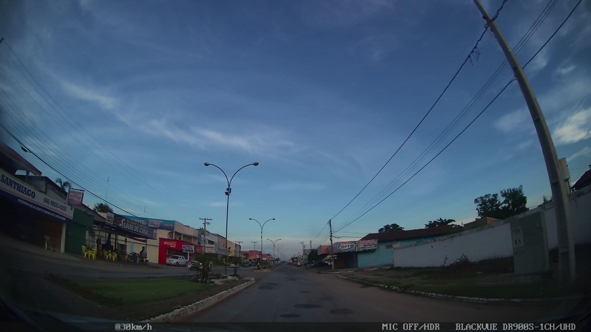 Street view near Hotel Pousada Santiago, Aragarças — © kafri (CC BY-SA · Mapillary)